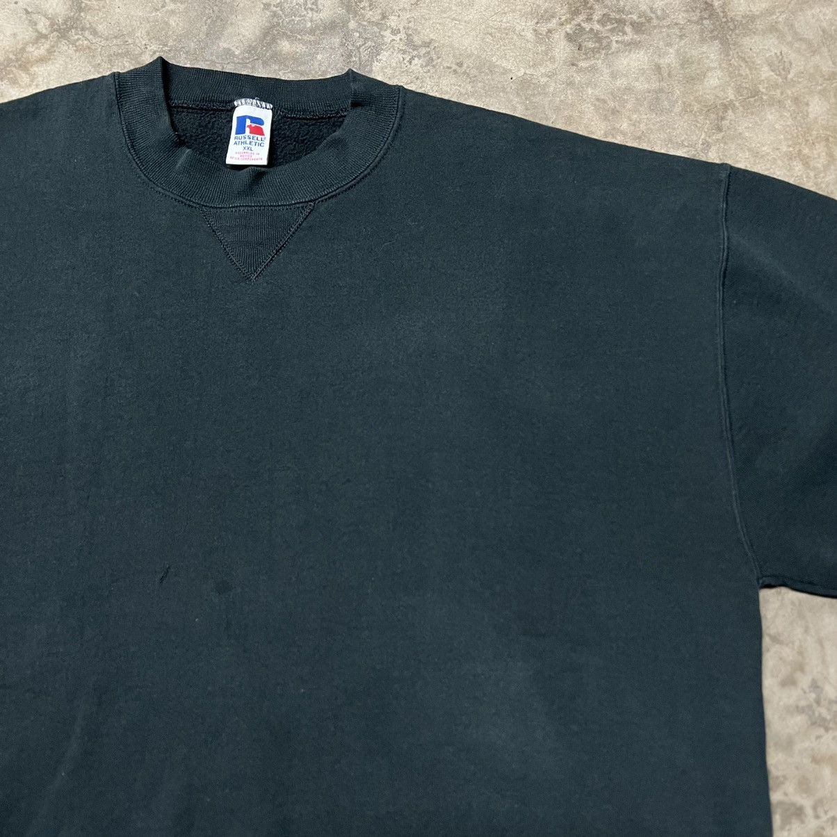 Kanye West × Russell Athletic × Vintage Vintage Russell Athletic Essential Blank Crewneck Sweater Size US XXL / EU 58 / 5 - 1 Thumbnail