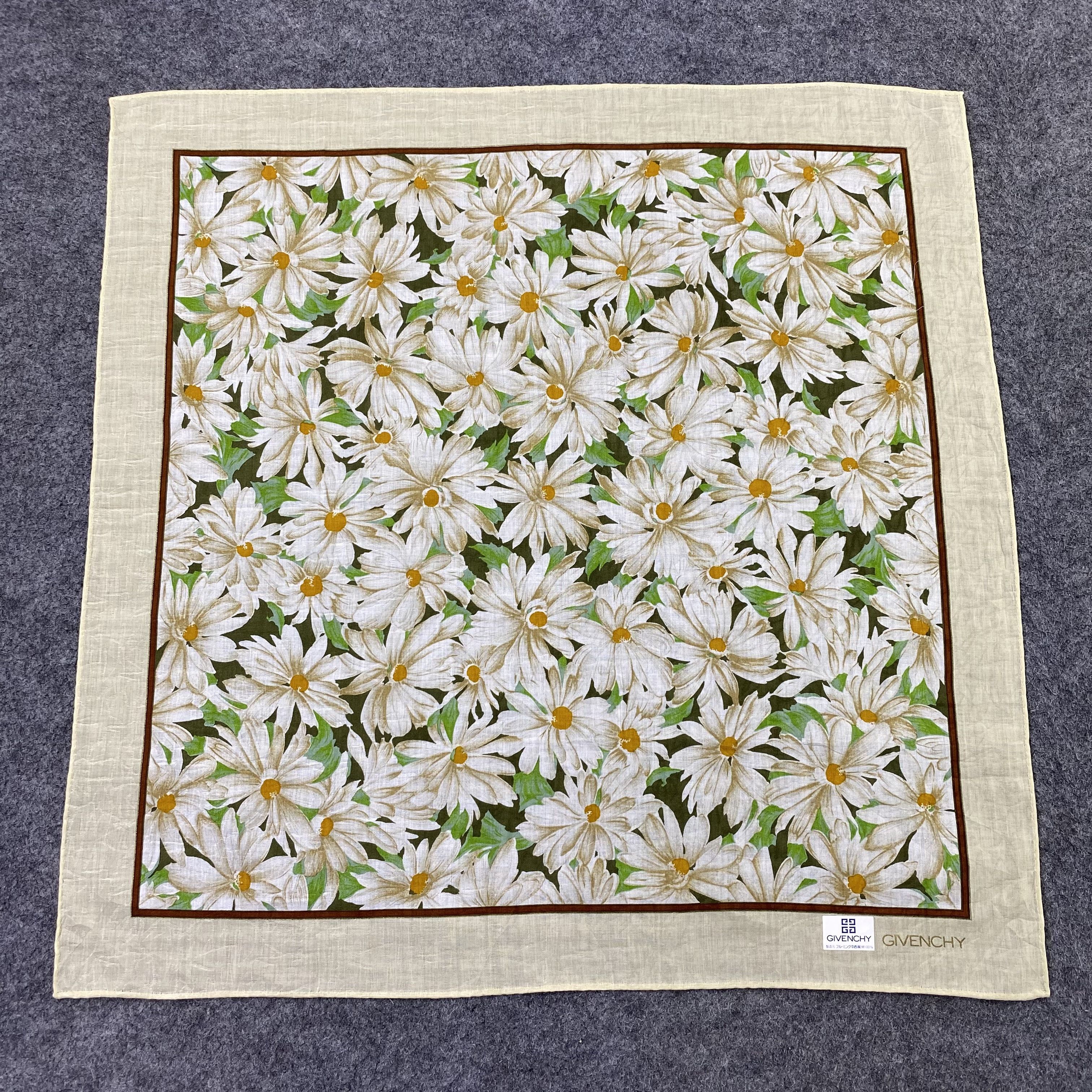 Givenchy Givenchy Handkerchief / Bandana / Neckerchief-B2317 Size ONE SIZE - 3 Thumbnail