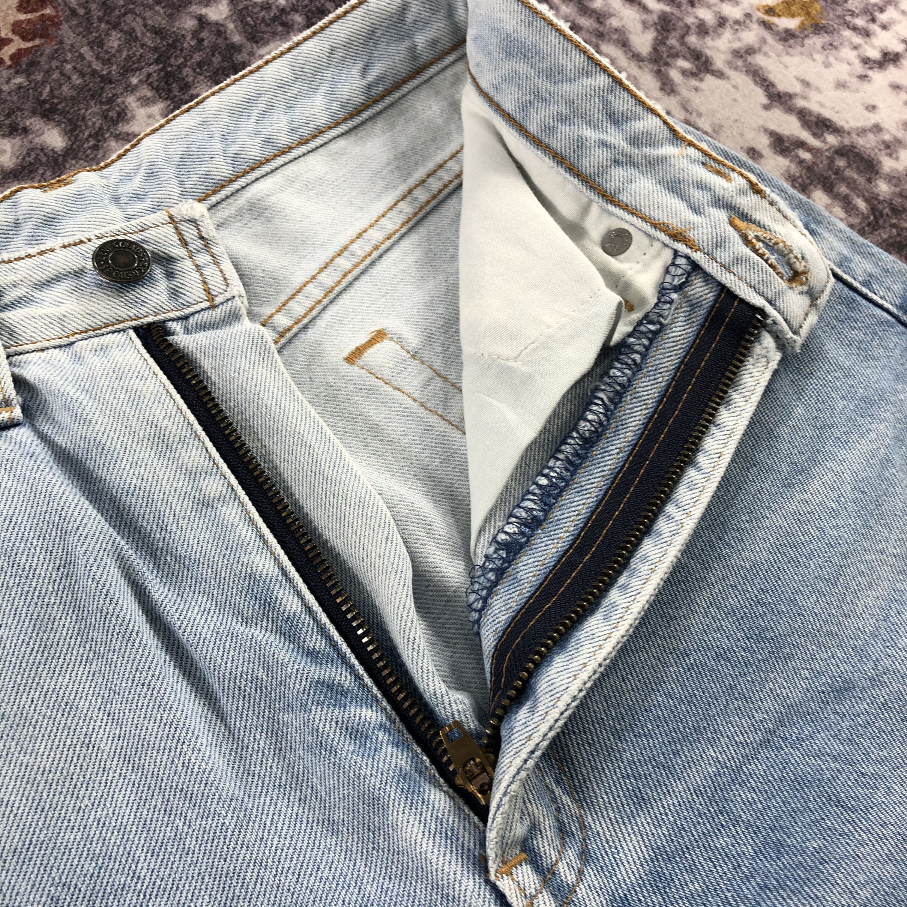 Levi's 90s Vintage Light Wash Levis 515 Jeans-JM2775 Size 27" / US 4 / IT 40 - 9 Thumbnail