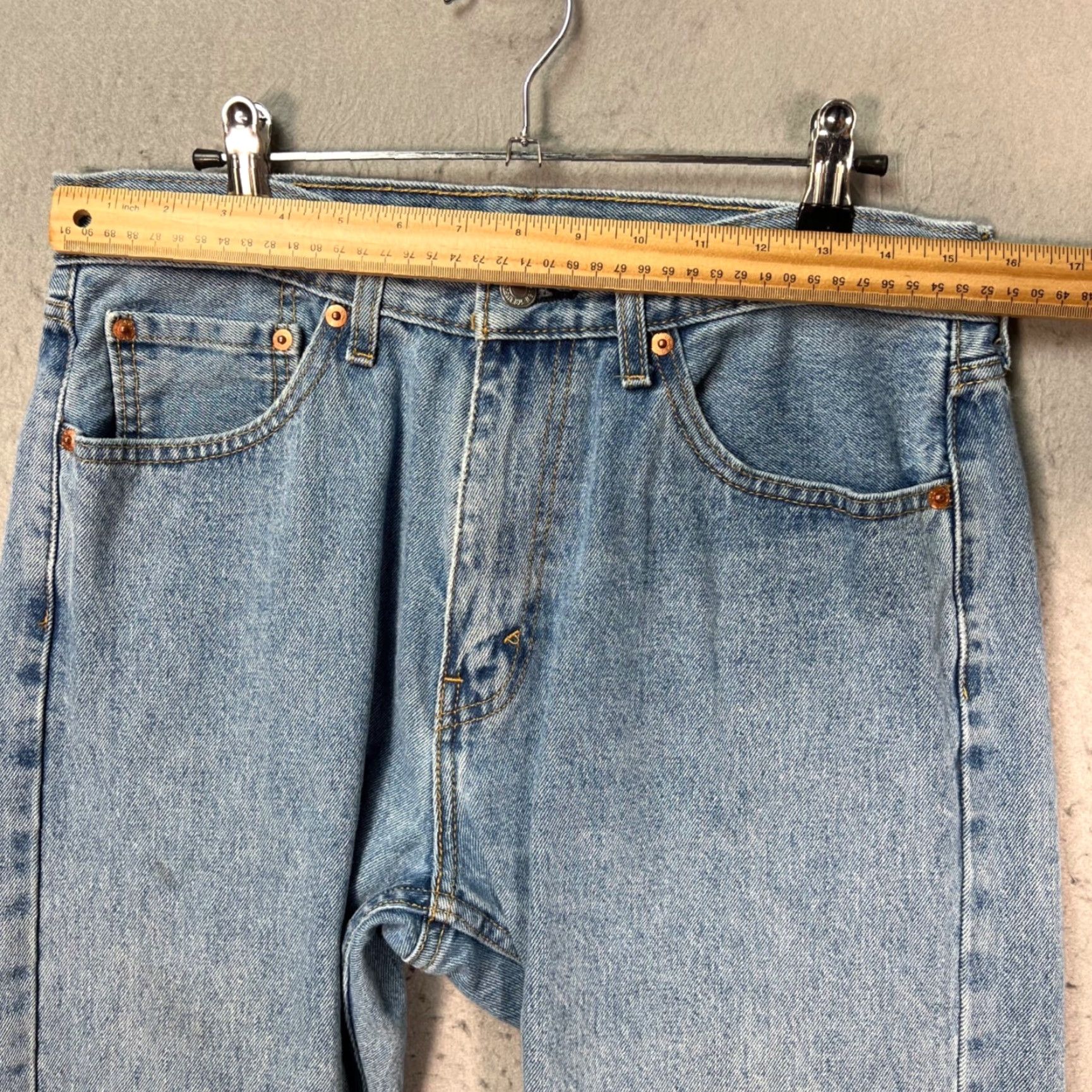 Levi's Levi's 505 Jeans Mens 33 x 30 Blue Light Denim Straight Regular Cotton USA Jeans Size US 33 - 6 Thumbnail