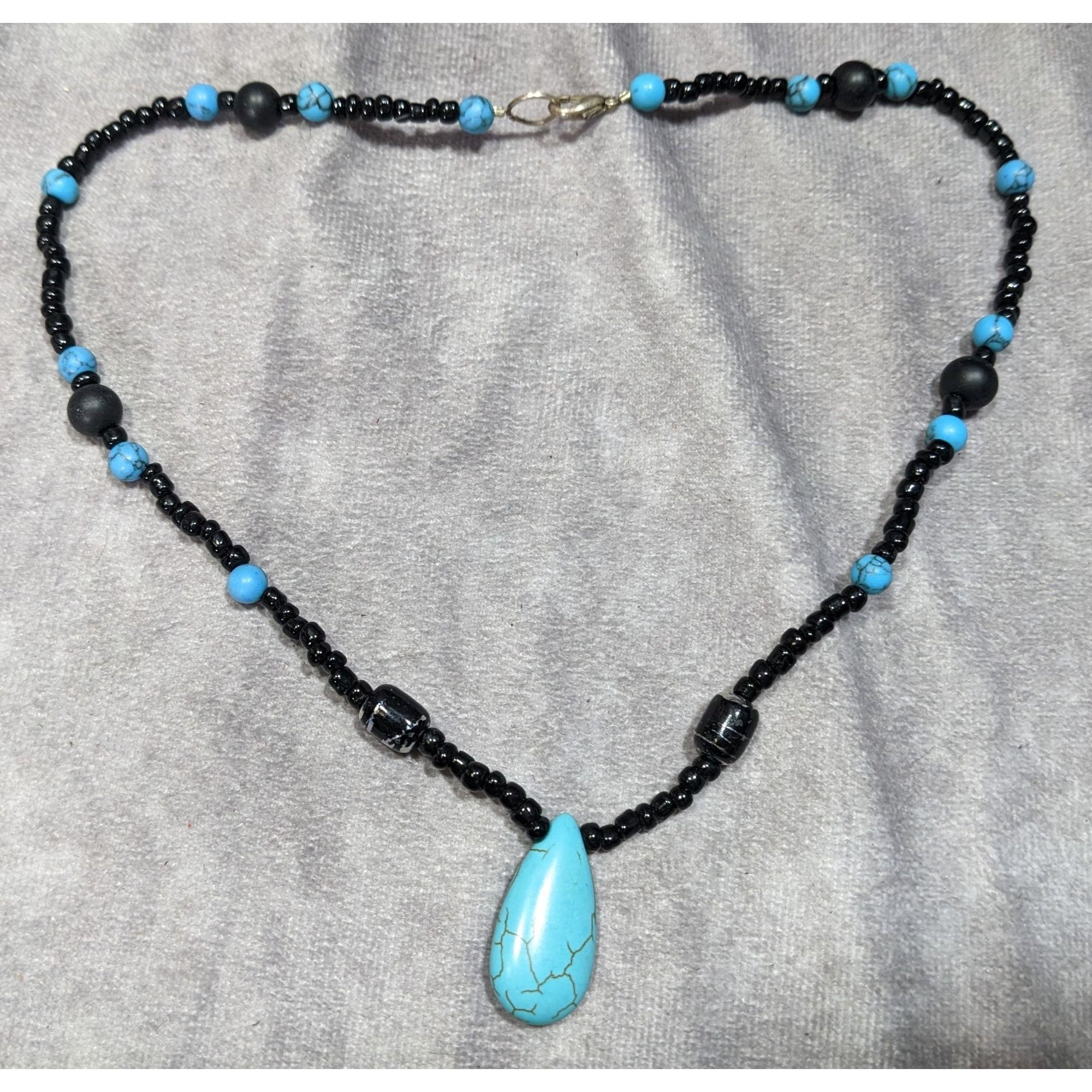 Other Turquoise & Black Beaded Necklace W/ Teardrop Pendant Size ONE SIZE - 6 Thumbnail