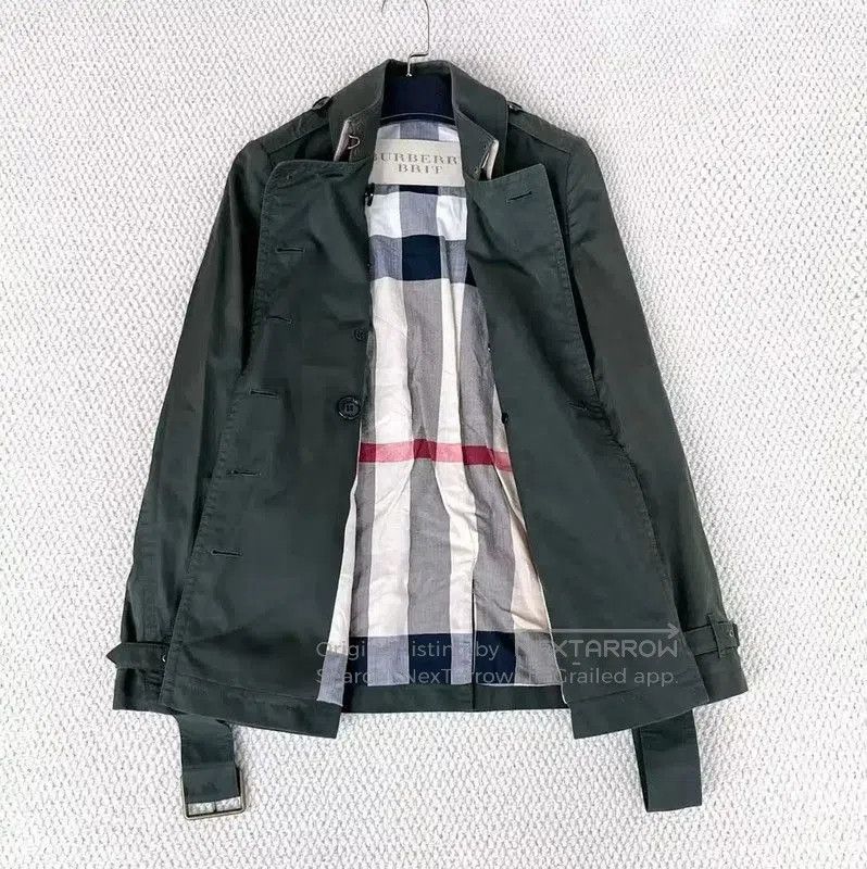 Burberry Burberry Military Green Mid-Length Trench Coat. Size S / US 4 / IT 40 - 4 Thumbnail