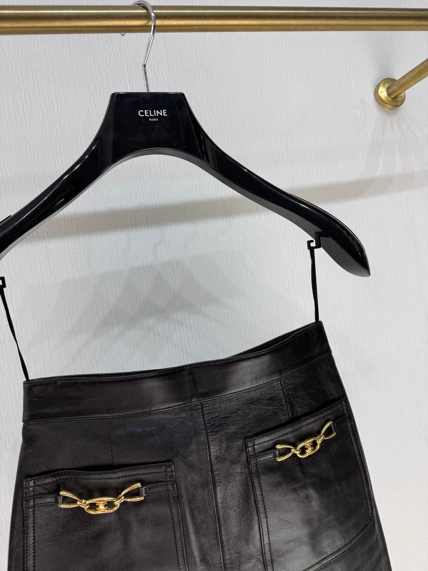 Celine Celine Triomphe Chain Leather Skirt 36 New With Tags Size 26" / US 2 / IT 38 - 2 Thumbnail