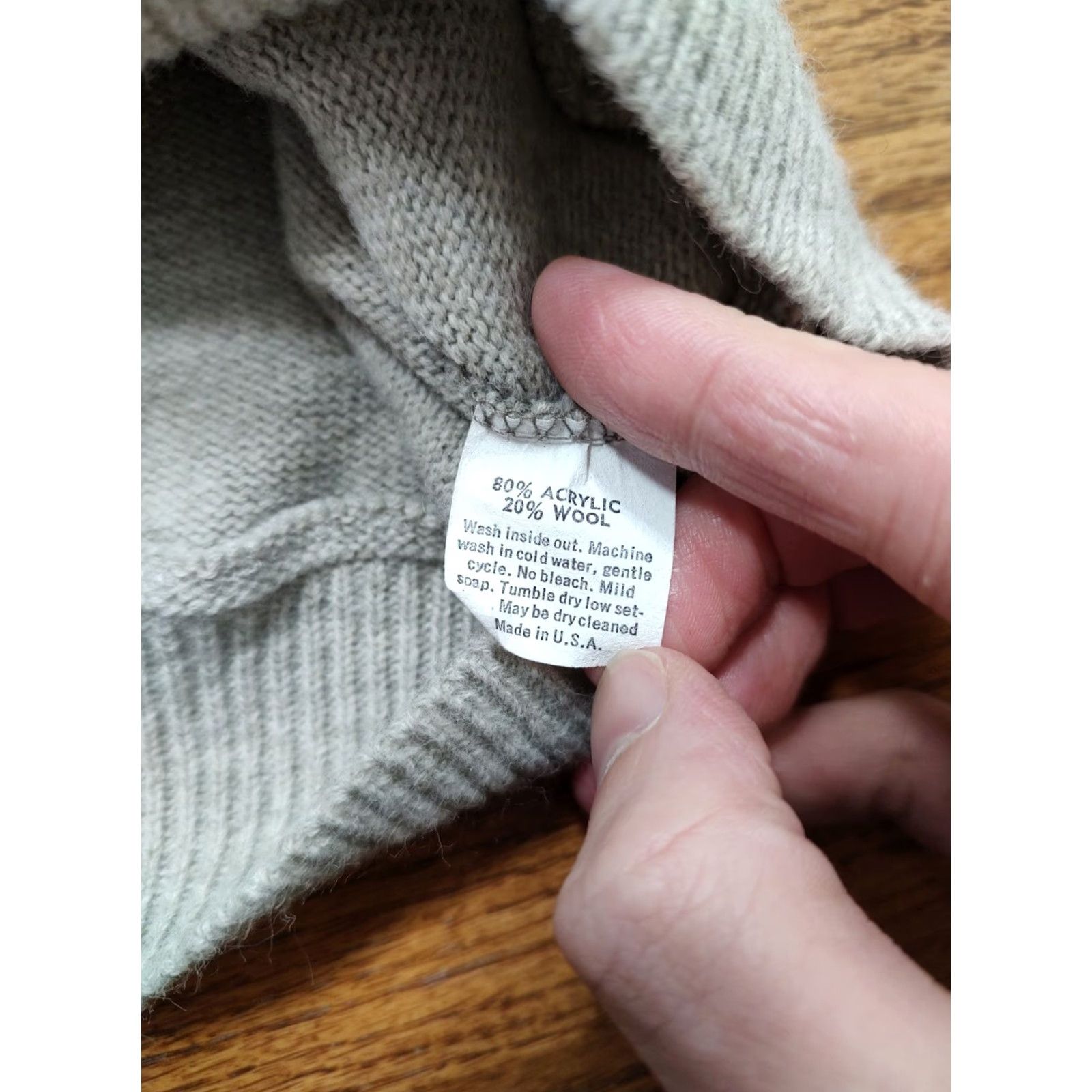 Vintage VINTAGE Jersild Sweater Vest Wool Acrylic Mens LT Tall Gray 90s USA Preppy Lightweight Knit V-Neck Sleeveless Size US L / EU 52-54 / 3 - 4 Thumbnail