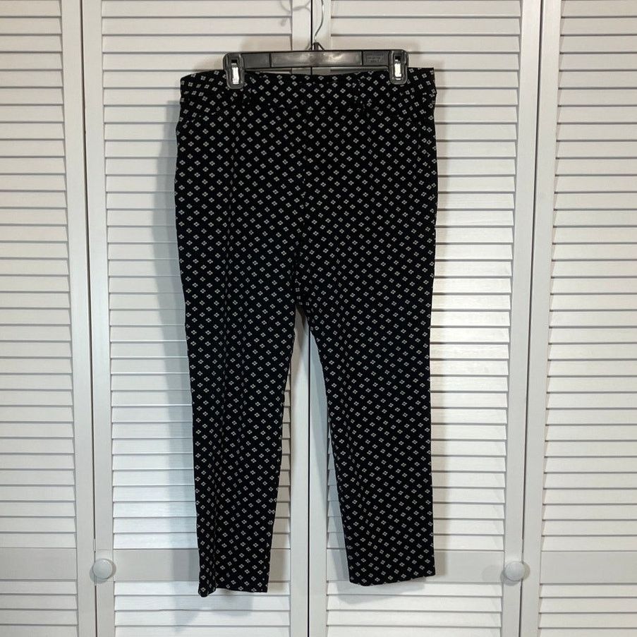 Old Navy Old Navy Black White Polka Dot Pixie Ankle Women Pants 12 Size 34" / US 12 / IT 48 - 1 Thumbnail