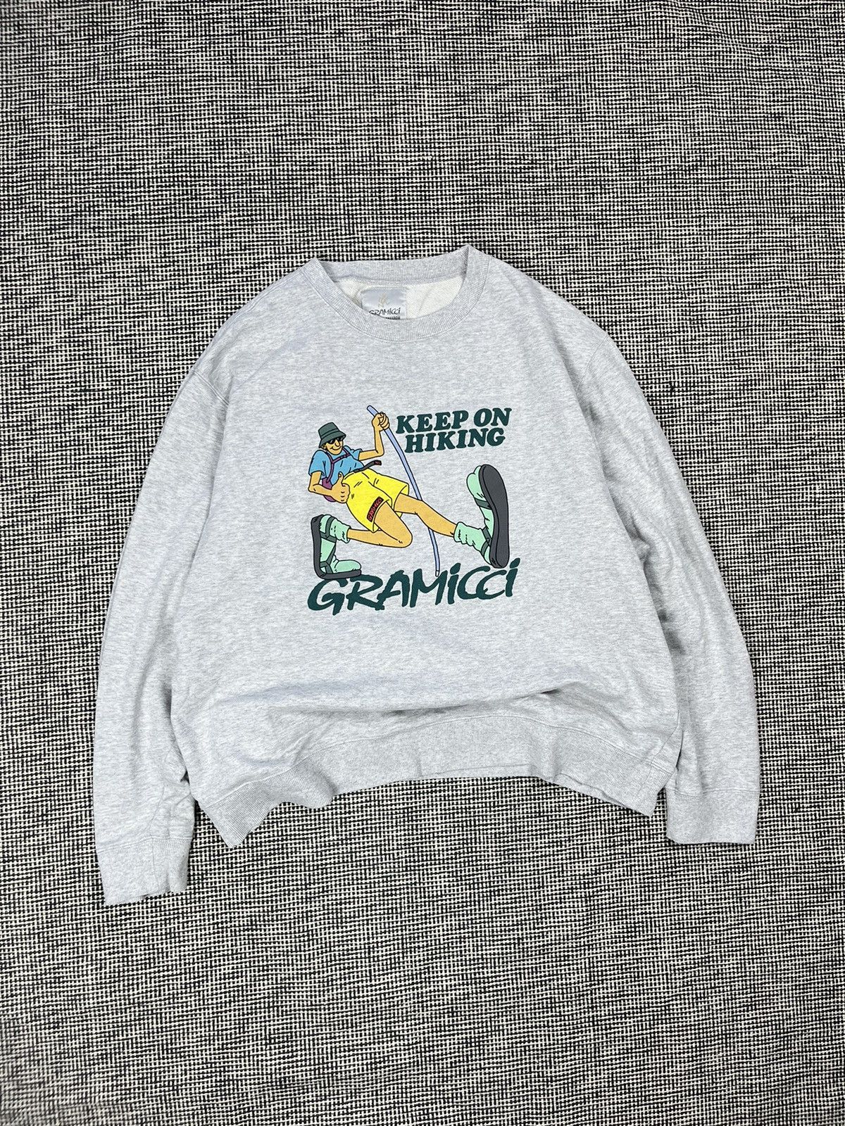 Gramicci keep on hiking boxy sweatshirt