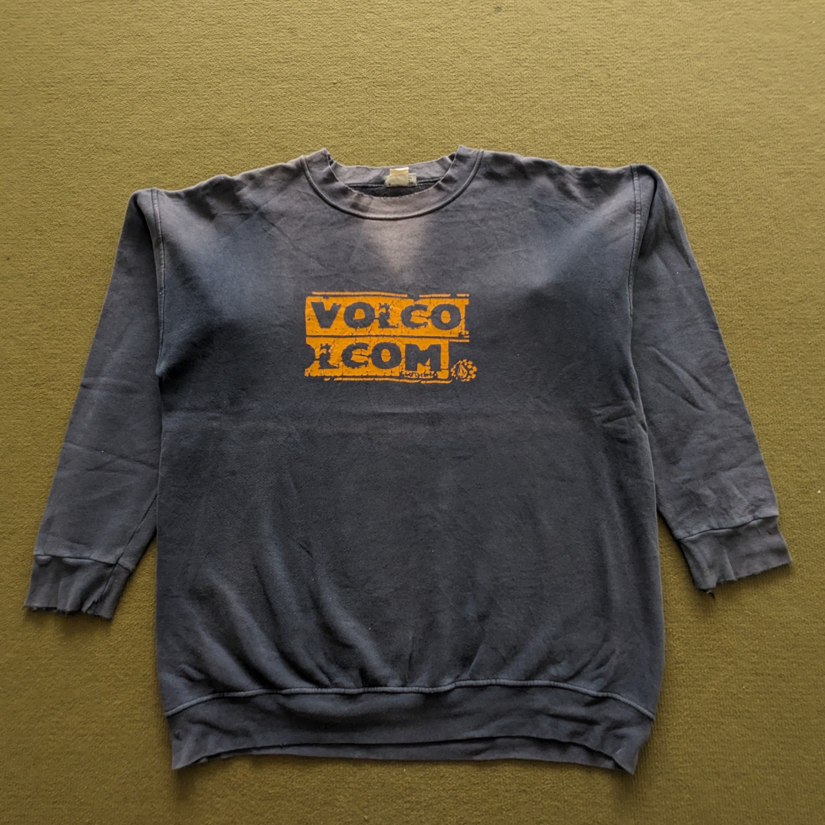 Volcom Vintage VOLCOM Skateboard Streetwear Sweatshirt Size US L / EU 52-54 / 3 - 1 Thumbnail