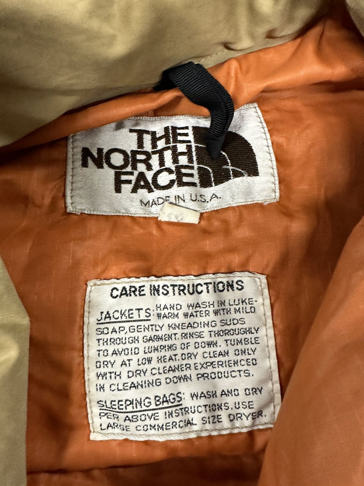 The North Face × Vintage Vintage 80s The North Face Brown Label Puffer Vest Size M / US 6-8 / IT 42-44 - 13 Thumbnail