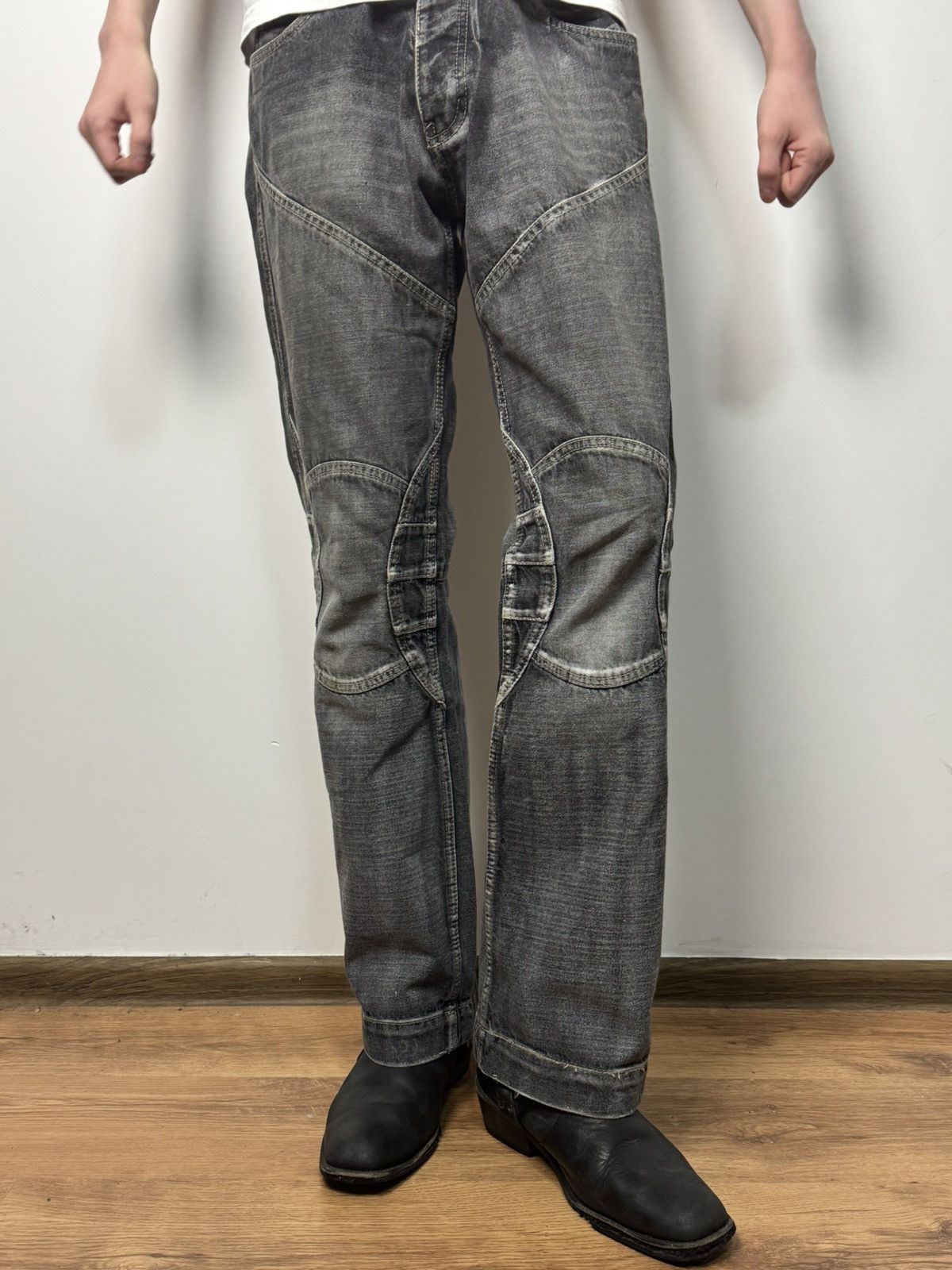 Japanese Brand Japanese Style Panelled Vintage Denim Jeans Avant Garde Size US 33 - 1 Thumbnail