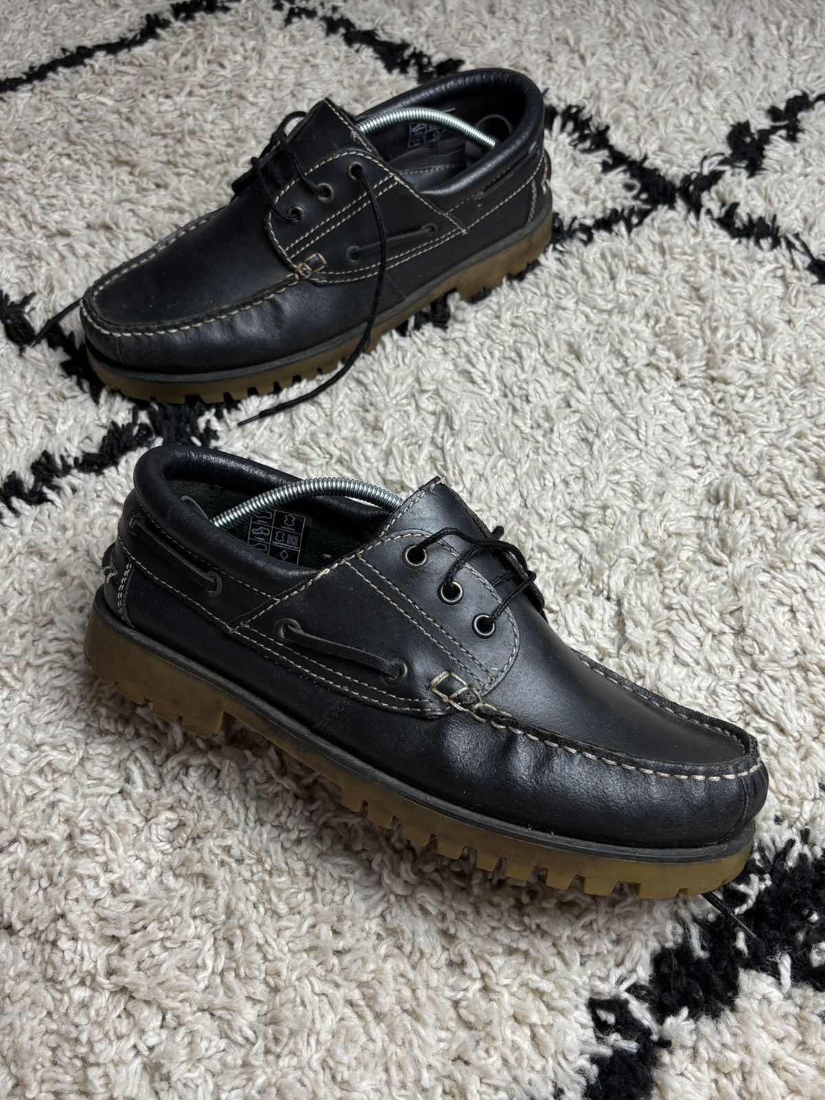 Genuine Leather Vintage Genuine Leather 3 Eye Lug Boat Shoes Size US 9 / EU 42 - 1 Thumbnail