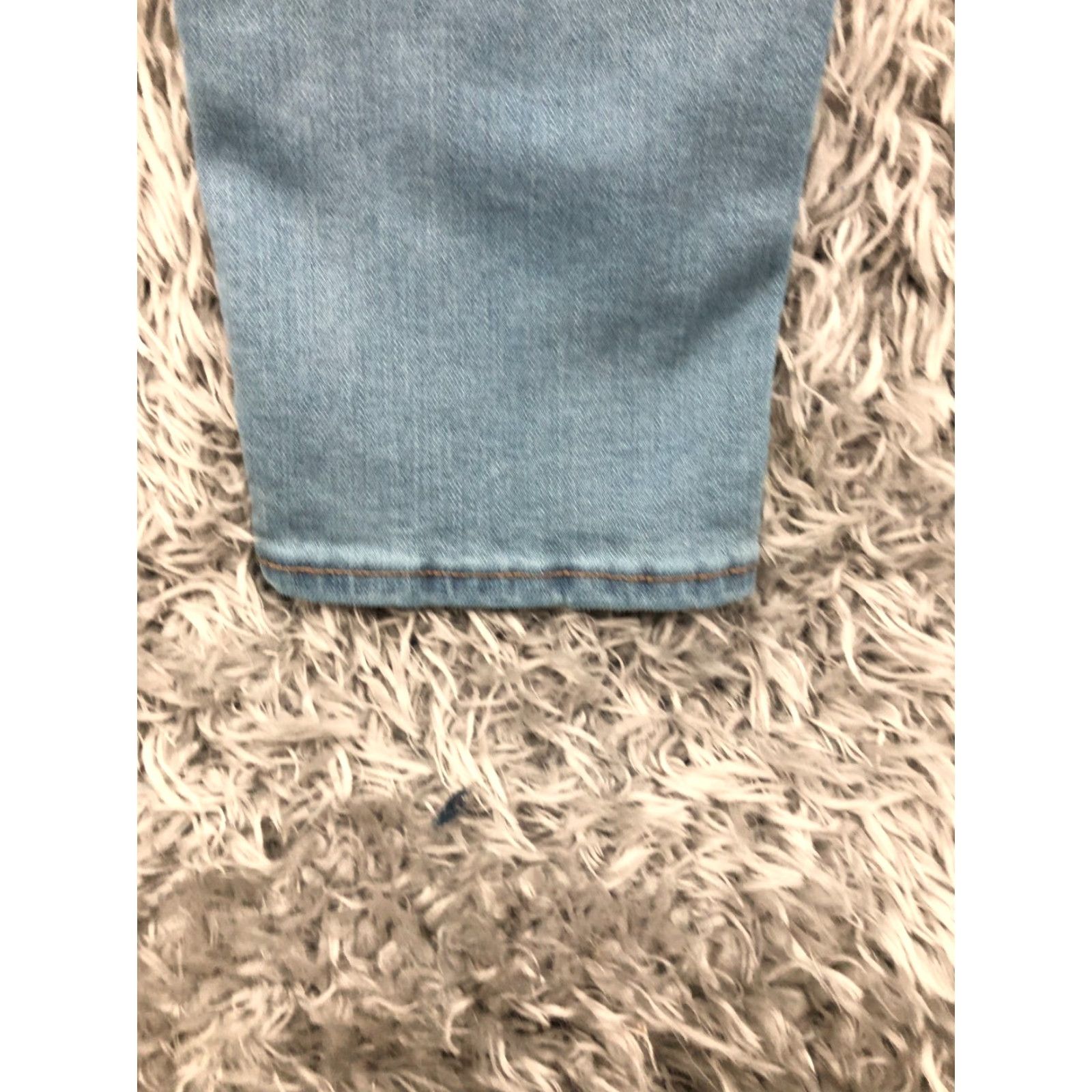 Aeropostale Aeropostale Jeans Skinny 30x32 Mens Mid Blue Wash Denim 5-Pocket Regular Fit Belt Loops"} Size US 30 / EU 46 - 7 Thumbnail