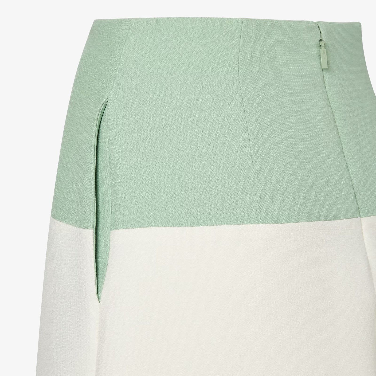 Fendi os11x0526 Mini Skirt in White/Light Green Size 26" / US 2 / IT 38 - 2 Thumbnail