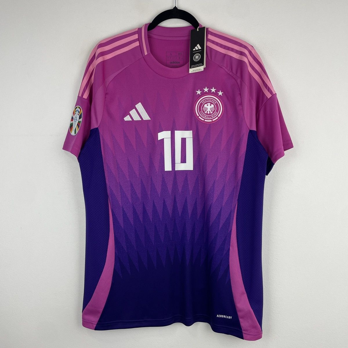 Adidas Germany Jamal Musiala Adidas Pink Jersey Euro 2024 size L Size US L / EU 52-54 / 3 - 2 Thumbnail