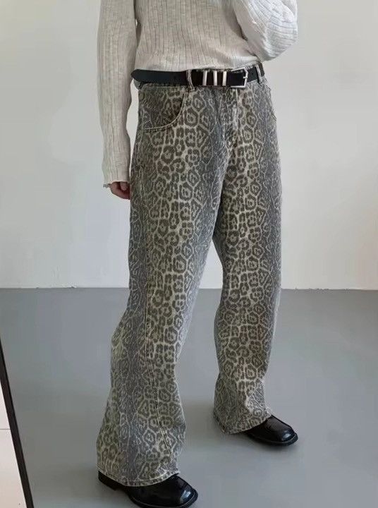 Japanese Brand Leopard Pant Style Size US 30 / EU 46 - 1 Thumbnail