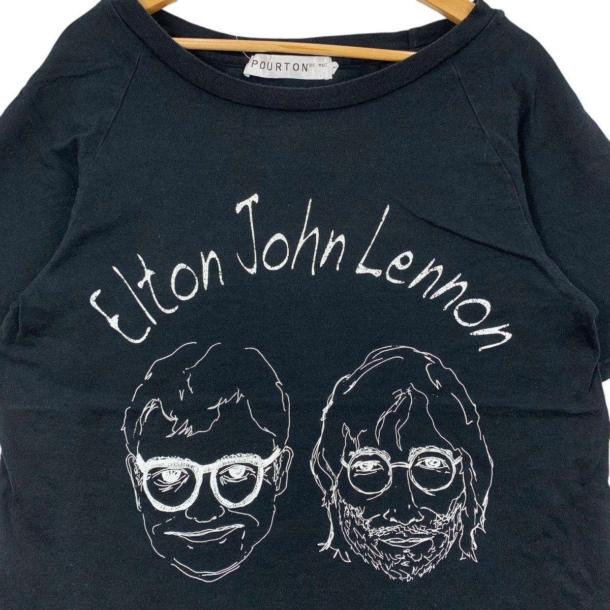 Vintage ELTON JOHN LENNON Pourton De Moi Illustration Art Tshirt Size US L / EU 52-54 / 3 - 3 Thumbnail