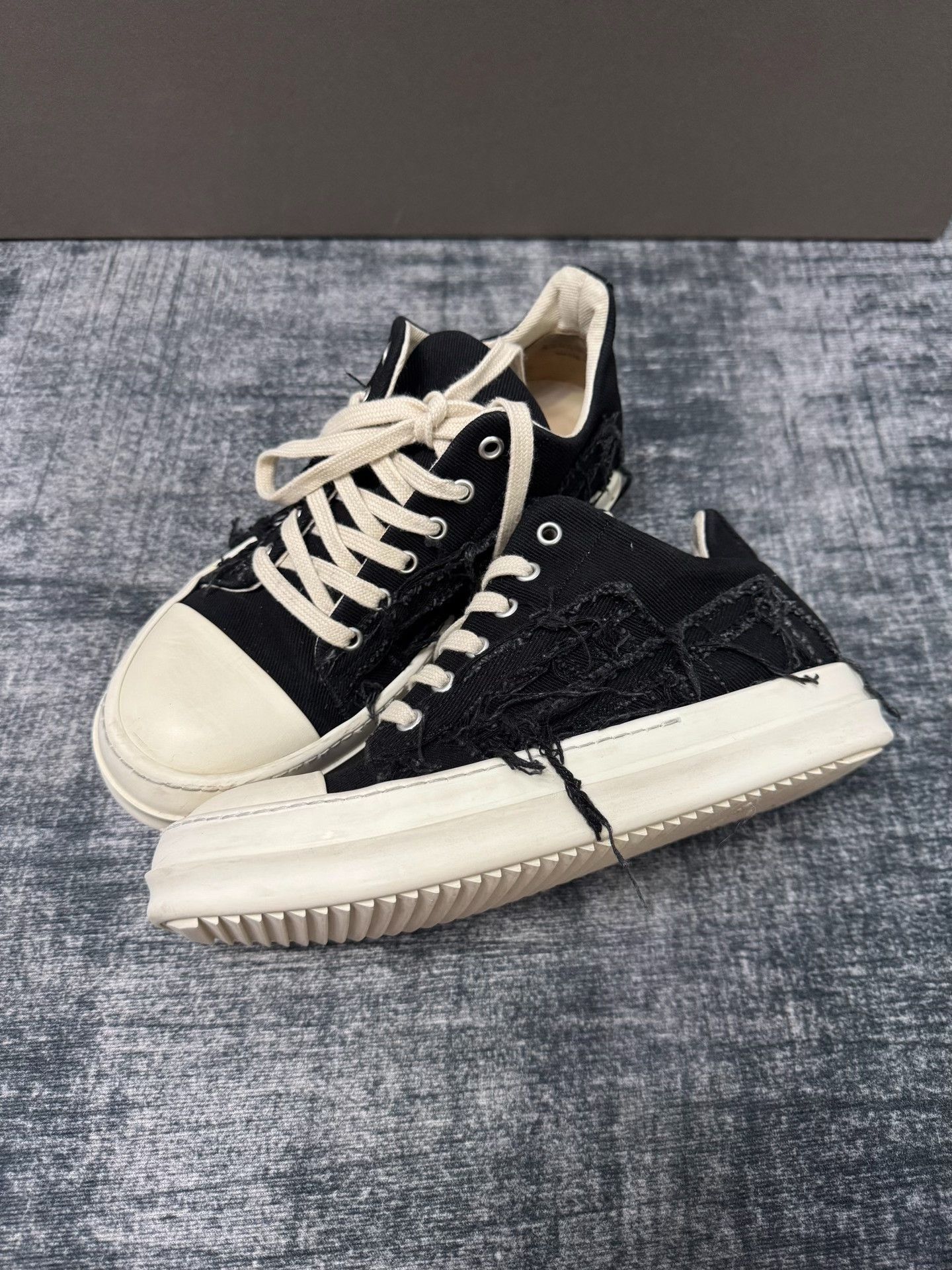 Rick Owens Rick Owens Pink Lowtop Sneakers 38 Women Size US 7.5 / IT 37.5 - 1 Thumbnail