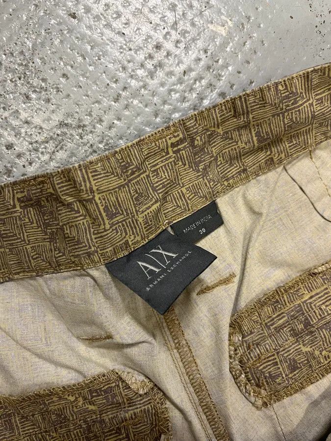 Armani Armani Pattern Beige Cargo Shorts Size US 31 - 10 Thumbnail