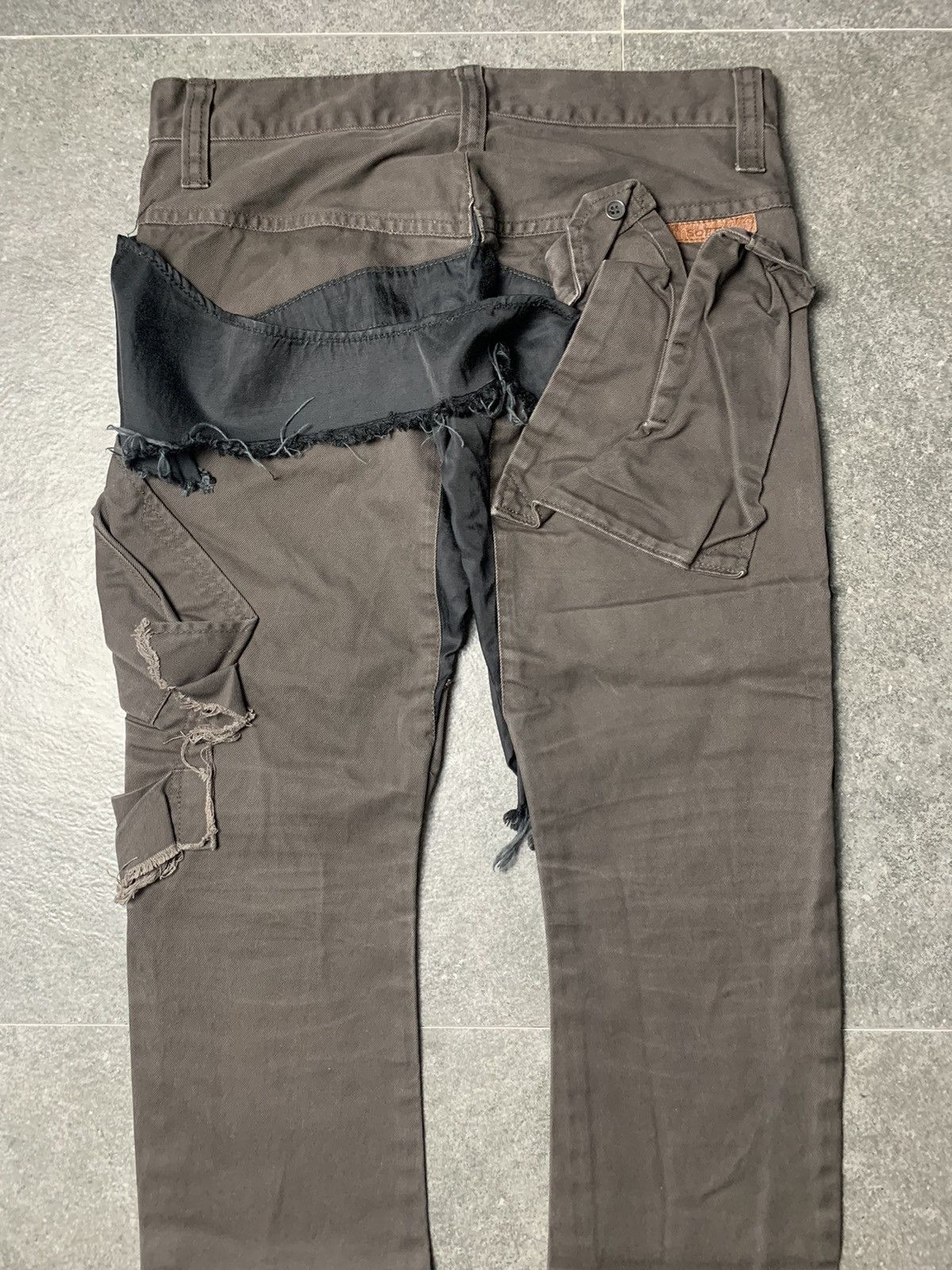 Japanese Brand 2000s Shance ‘Saffa’ Cut and Sew Hybrid Cargo Pants vkei Size US 27 - 9 Thumbnail