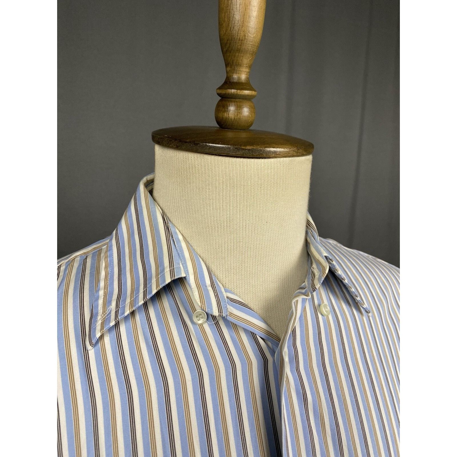 Burberry Burberry Men's Blue Striped Longsleeve Striped Shirt Size 3 Size US L / EU 52-54 / 3 - 1 Thumbnail
