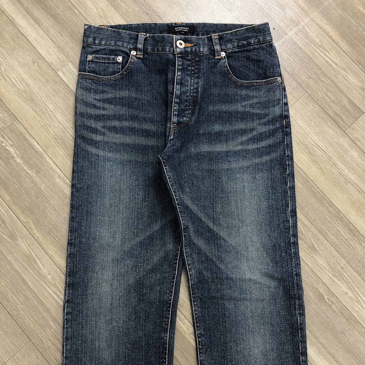 Burberry Vintage Burberry Black Label Faded Blue Jeans Size US 27 - 2 Thumbnail