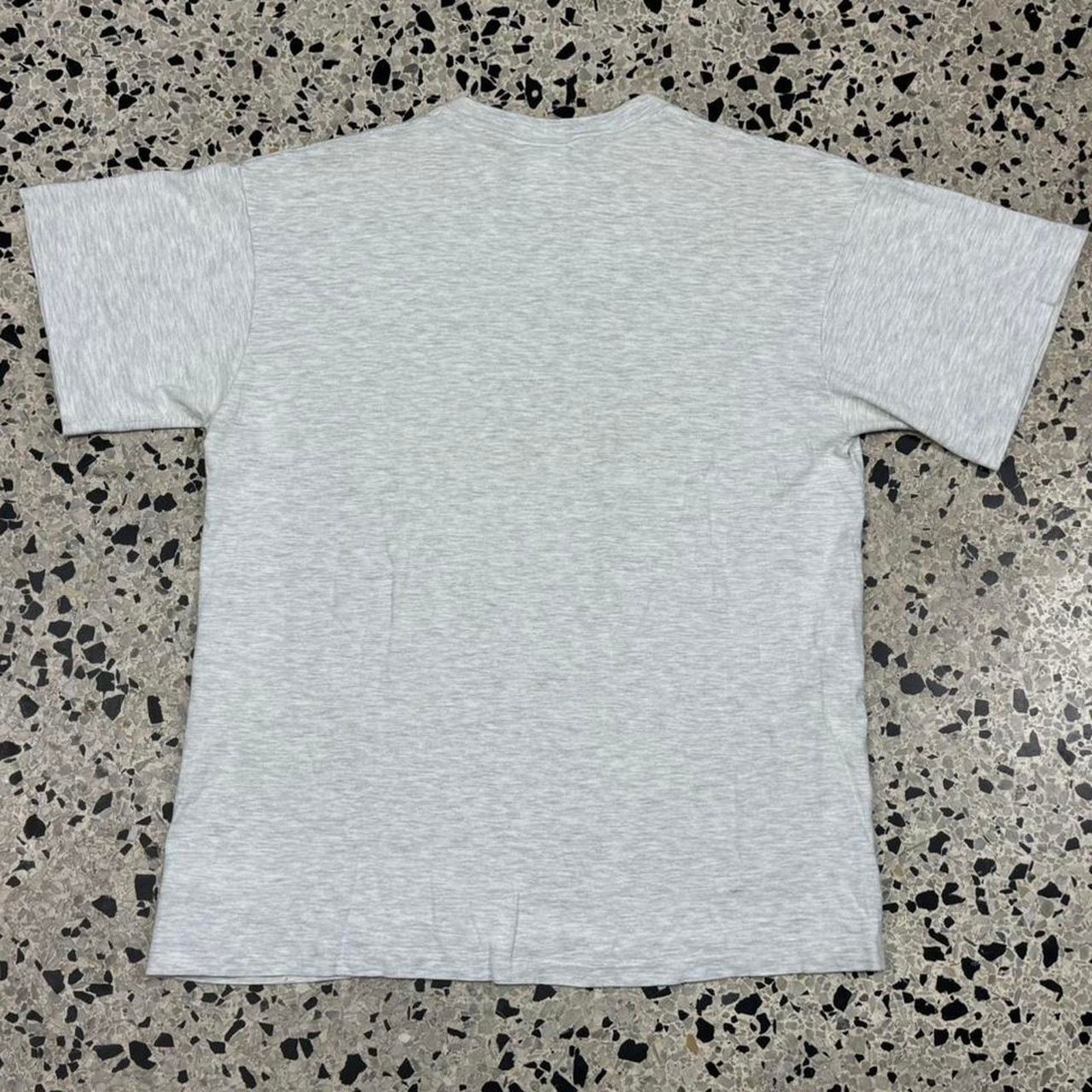 Nike × Vintage VINTAGE 90S NIKE PORKY PIG JUST DO IT SINGLE STITCH TEE: Size US L / EU 52-54 / 3 - 4 Thumbnail