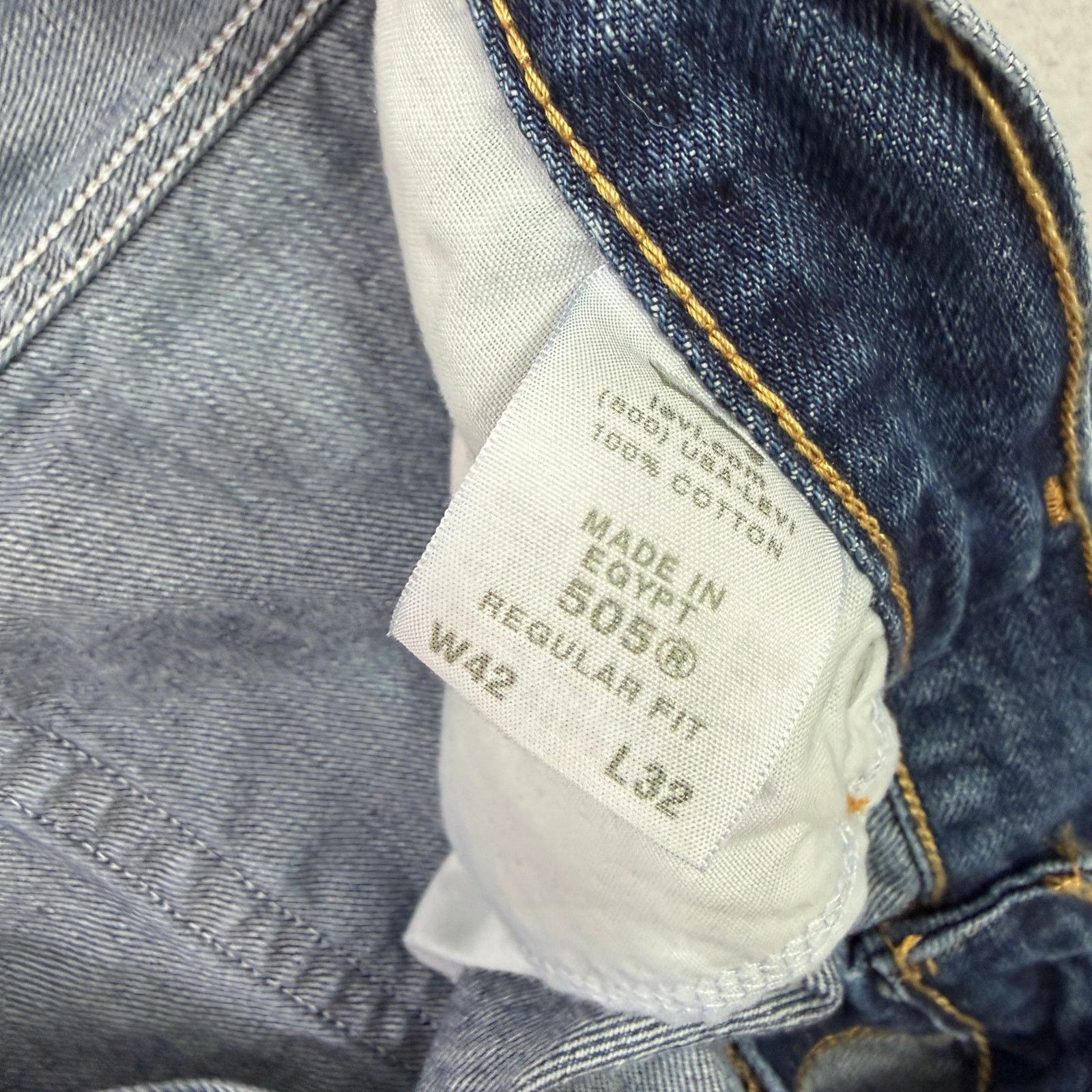 Levi's Vintage Levis 505 Jeans Men's 42x32 Blue Denim Regular Fit Size US 42 / EU 58 - 4 Thumbnail
