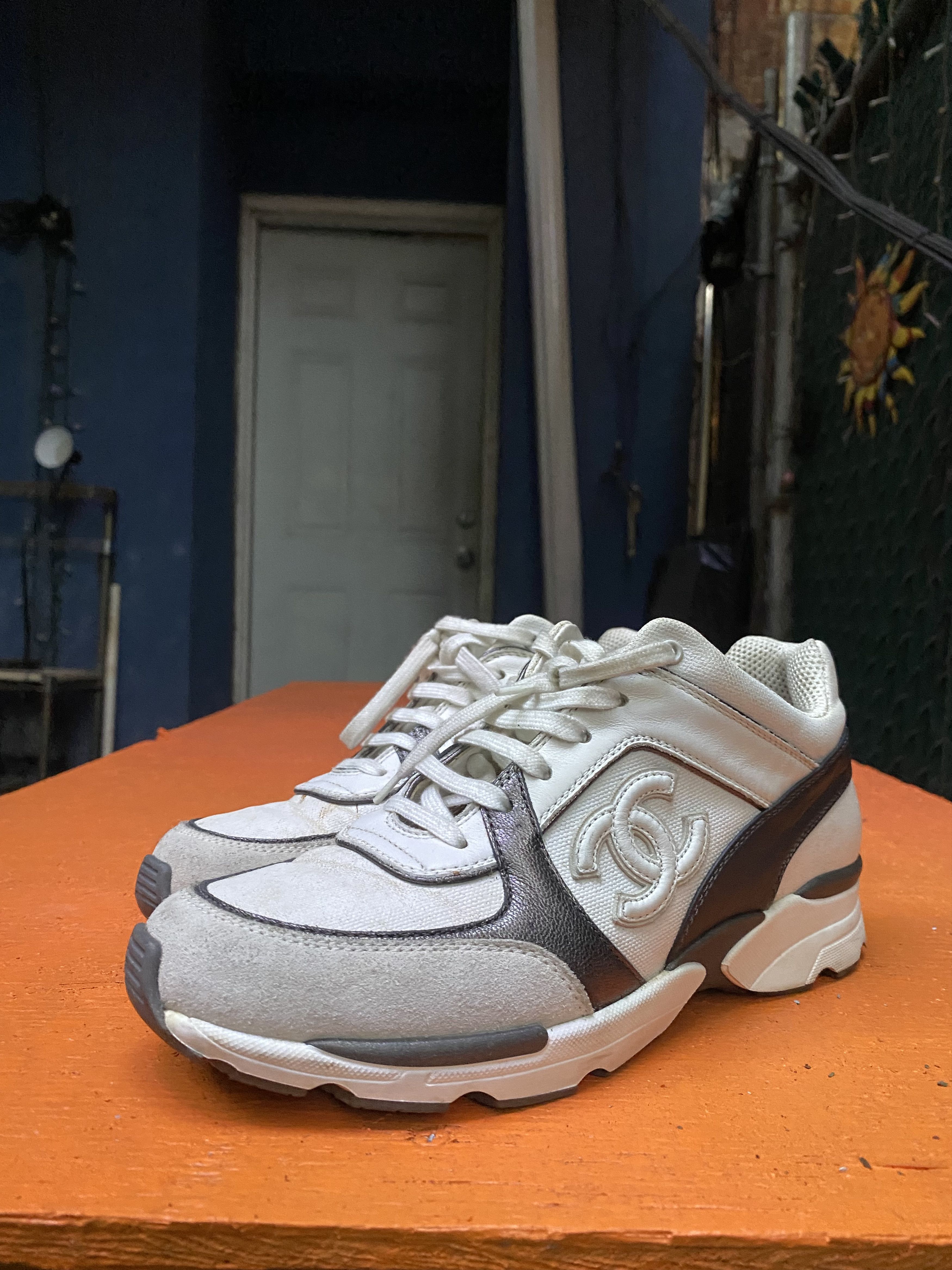 Chanel Chanel CC Logo Sneaker Size US 6.5 / IT 36.5 - 4 Thumbnail
