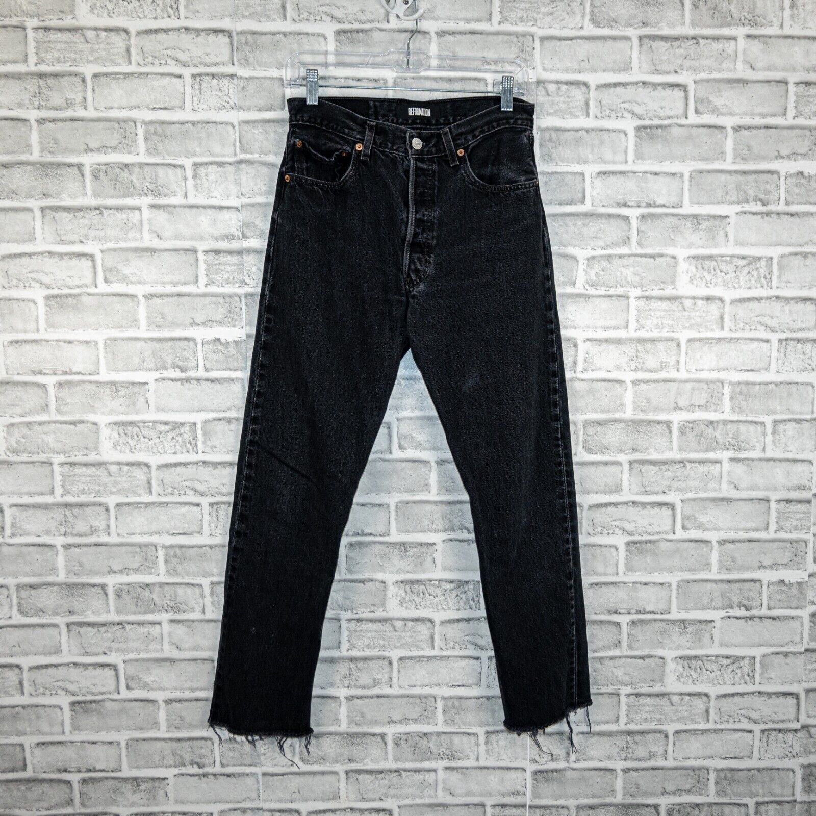 Reformation REFORMATION x Levi's Raw ankle crop high rise Denim Jeans Size 28" / US 6 / IT 42 - 13 Thumbnail