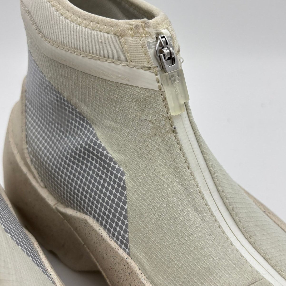 A-COLD-WALL* × Converse Converse A Cold Wall Chuck 70 Geo Sneakers Lily White Mens 9 Size US 9 / EU 42 - 13 Thumbnail
