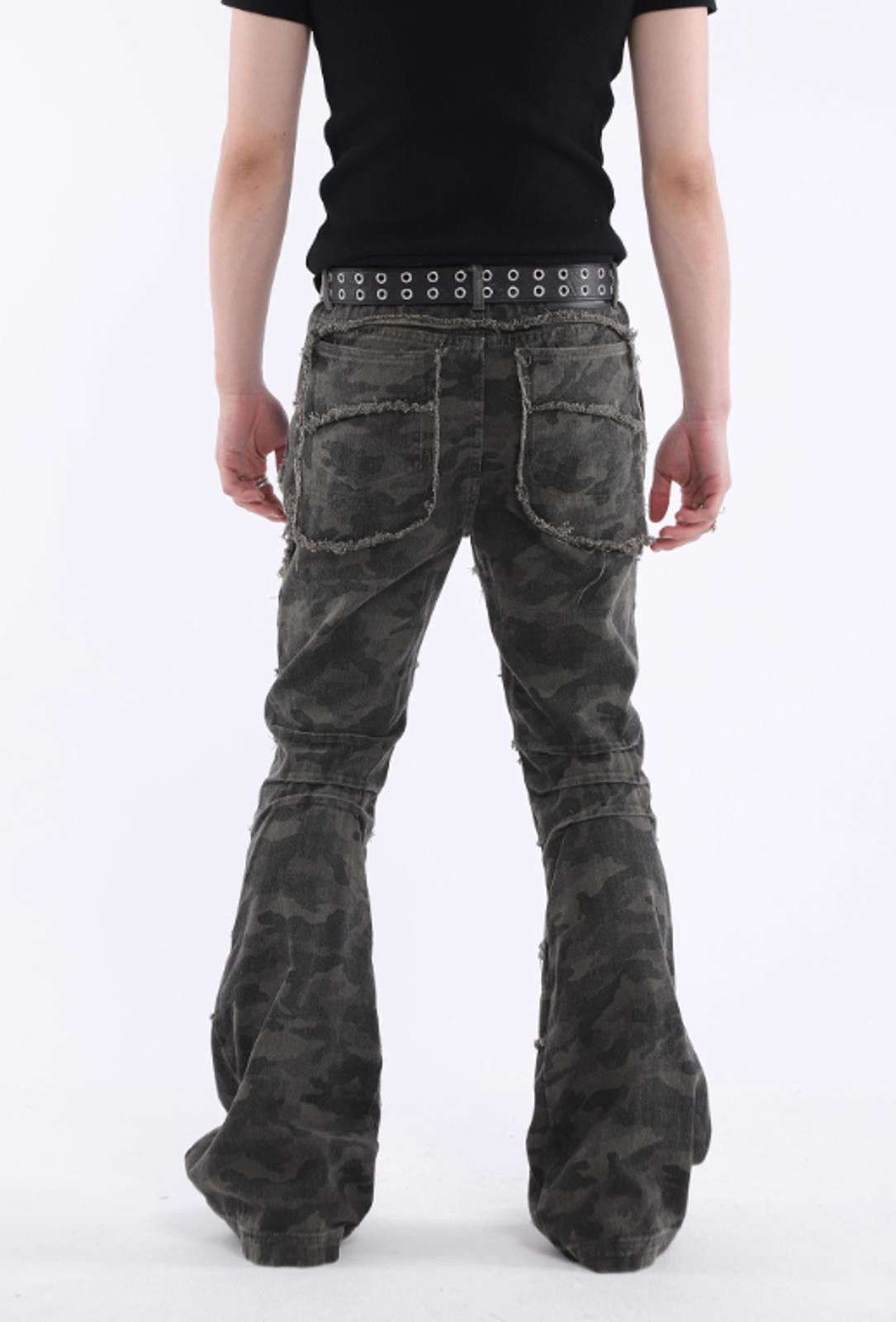 Japanese Brand Green Camouflage Distressed Flared Pants, Wide Leg Pants Size US 30 / EU 46 - 4 Thumbnail