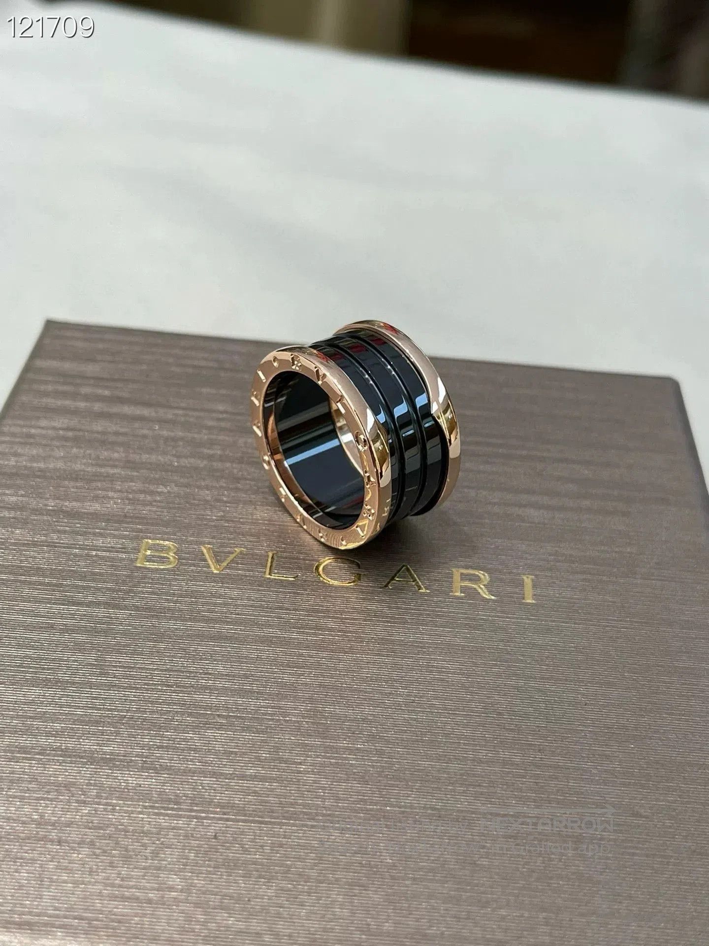Bvlgari Bvlgari Black Ceramic Rose Gold Spring Ring. Size ONE SIZE - 2 Thumbnail