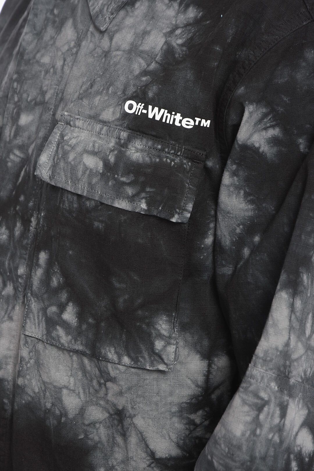 Off-White og1mm0625 Tie Dye Cotton Over Shirt in Black/Grey Size US S / EU 44-46 / 1 - 3 Thumbnail