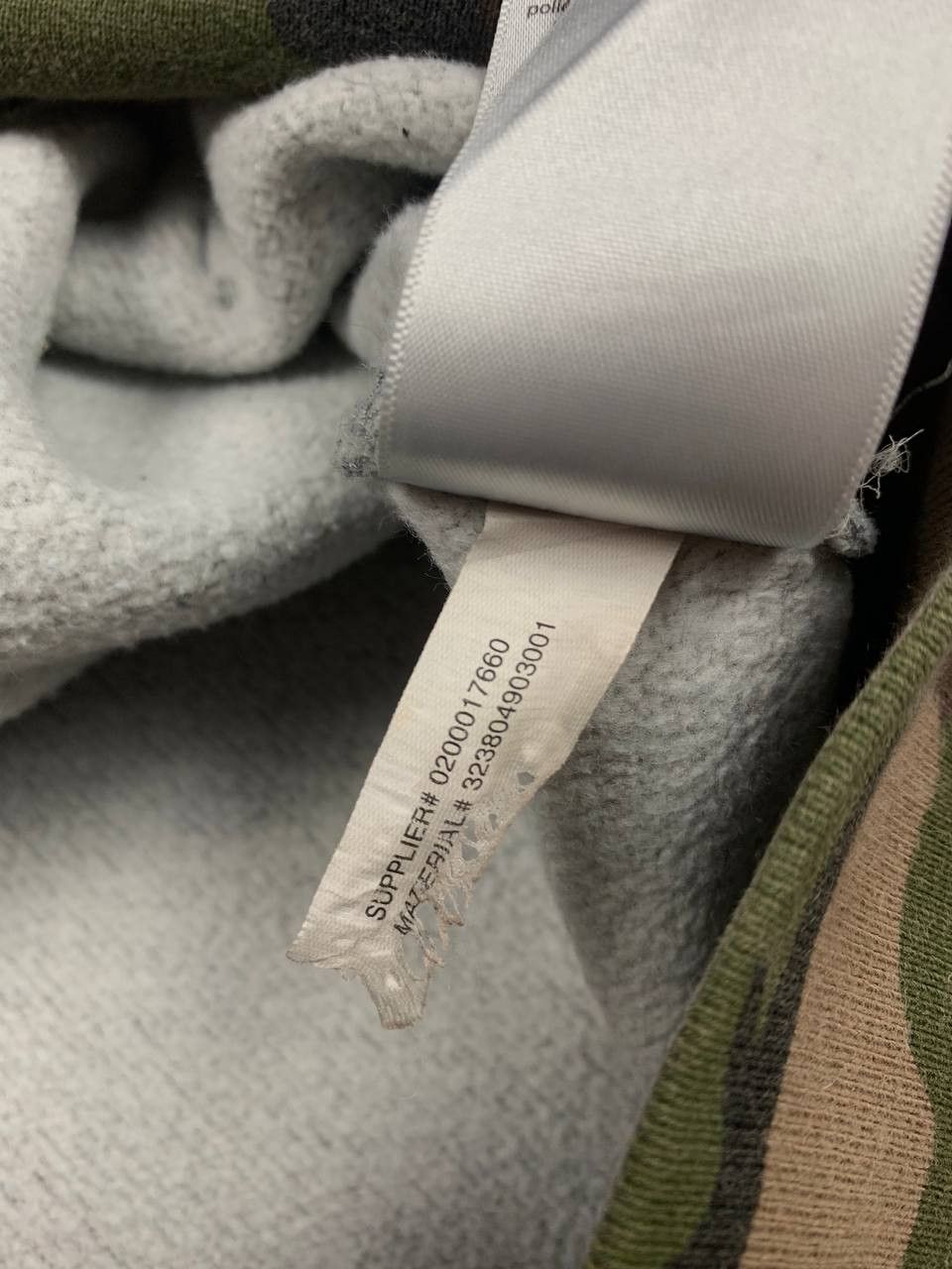 Polo Ralph Lauren Polo Ralph Lauren Full Zip Hoodie XL 18-20 Multicolor Camo Size US XL / EU 56 / 4 - 16 Thumbnail