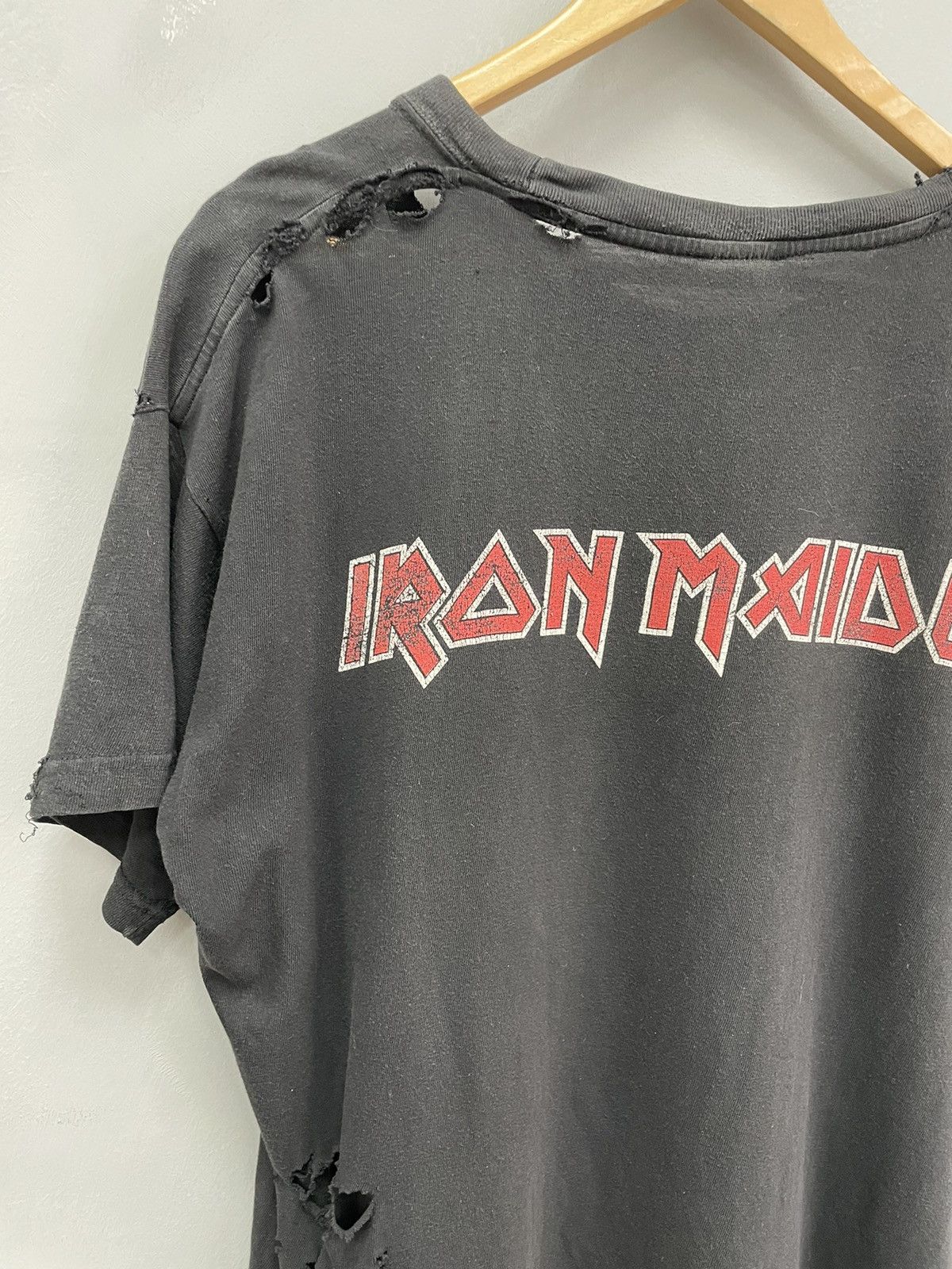 Iron Maiden × Vintage Iron Maiden CRASH Tee T Shirt 90s Vintage Black Size US L / EU 52-54 / 3 - 16 Thumbnail