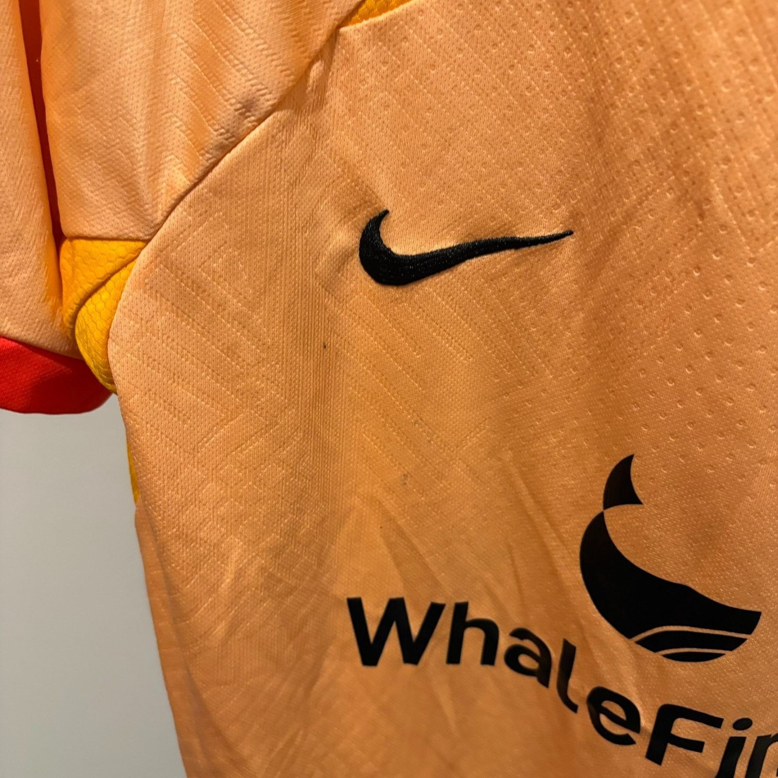 Nike Nike Atletico Madrid 2022-23 3rd Third Jersey Peach Size M Size US M / EU 48-50 / 2 - 7 Thumbnail