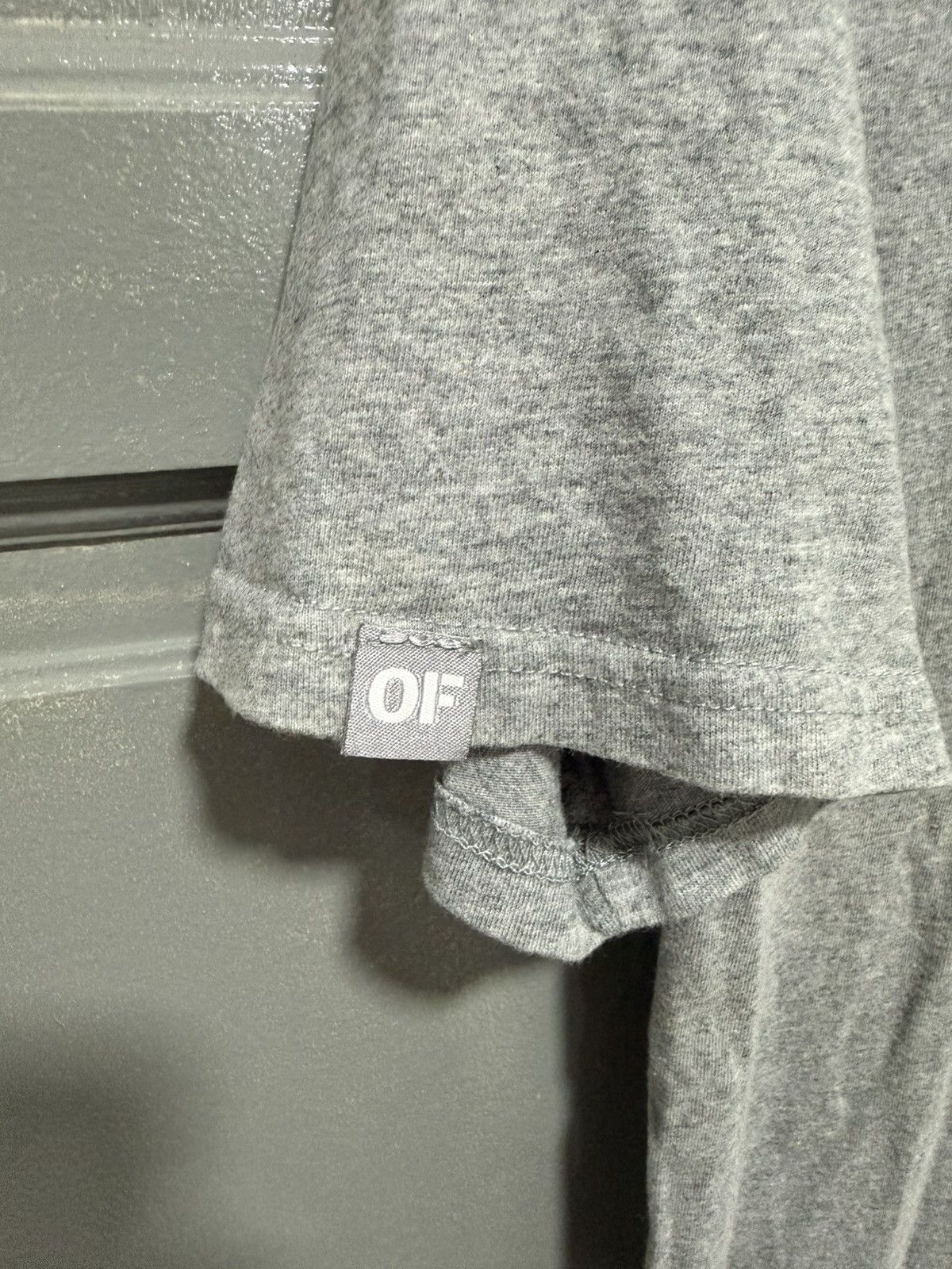 Original Fake OriginalFake Of Kaws Invincible Glow In The Dark Size US L / EU 52-54 / 3 - 7 Thumbnail