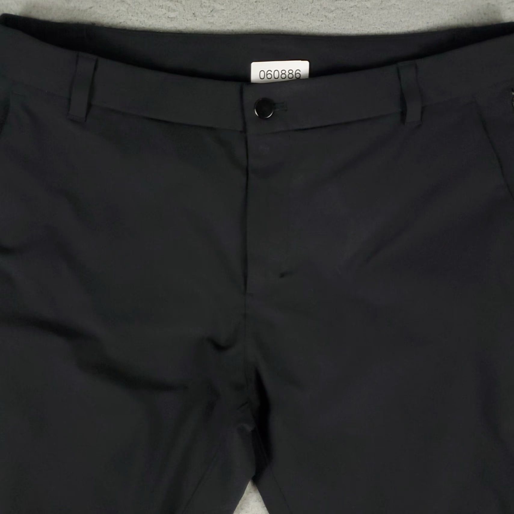 Lululemon Lululemon Pants 36x31 Black Chino Flat Front Regular Straight Slash Pockets Logo Mens Size US 36 / EU 52 - 2 Thumbnail