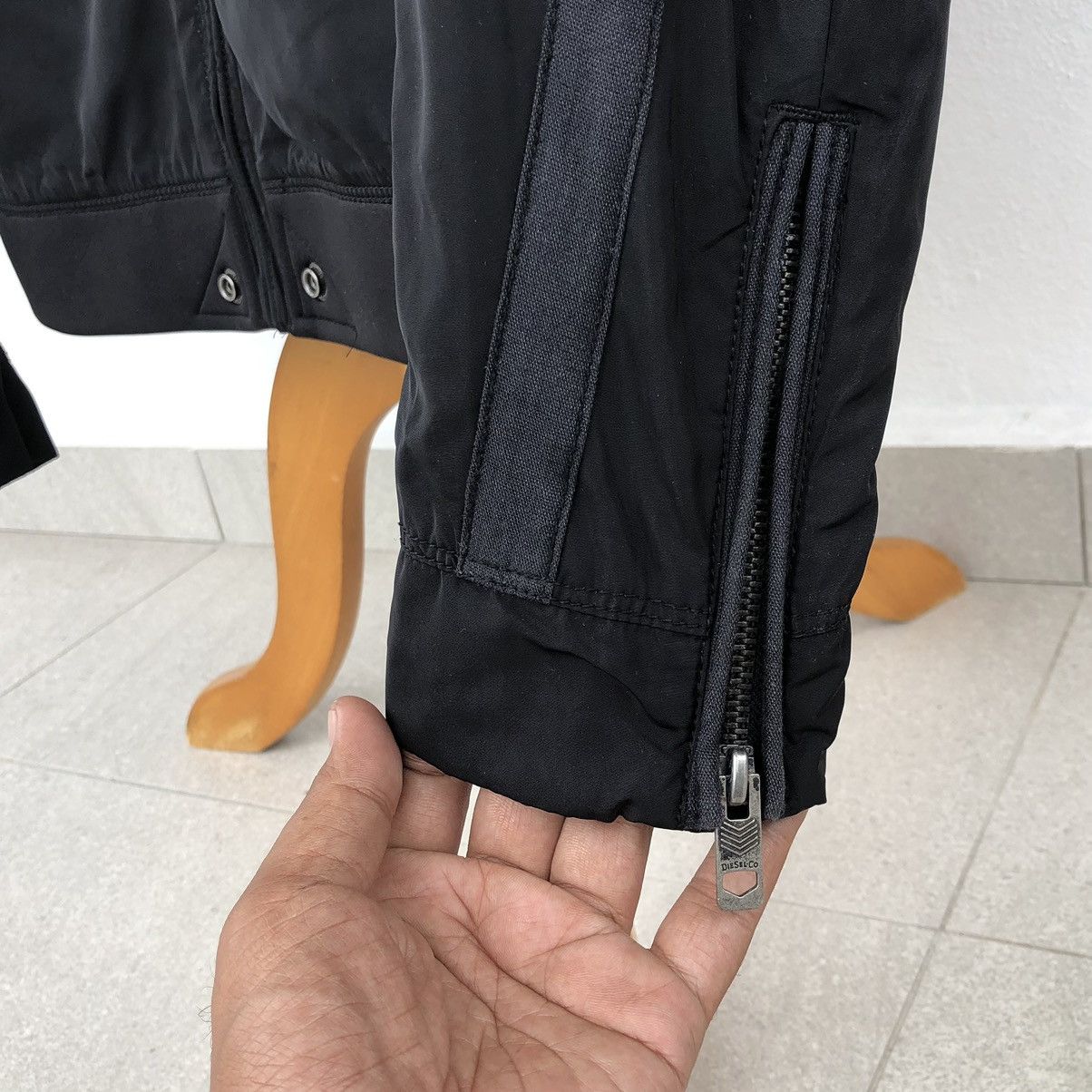 Diesel DIESEL Men's Black Jeffir Teflon Waterproof Bomber Jacket Size US L / EU 52-54 / 3 - 17 Thumbnail