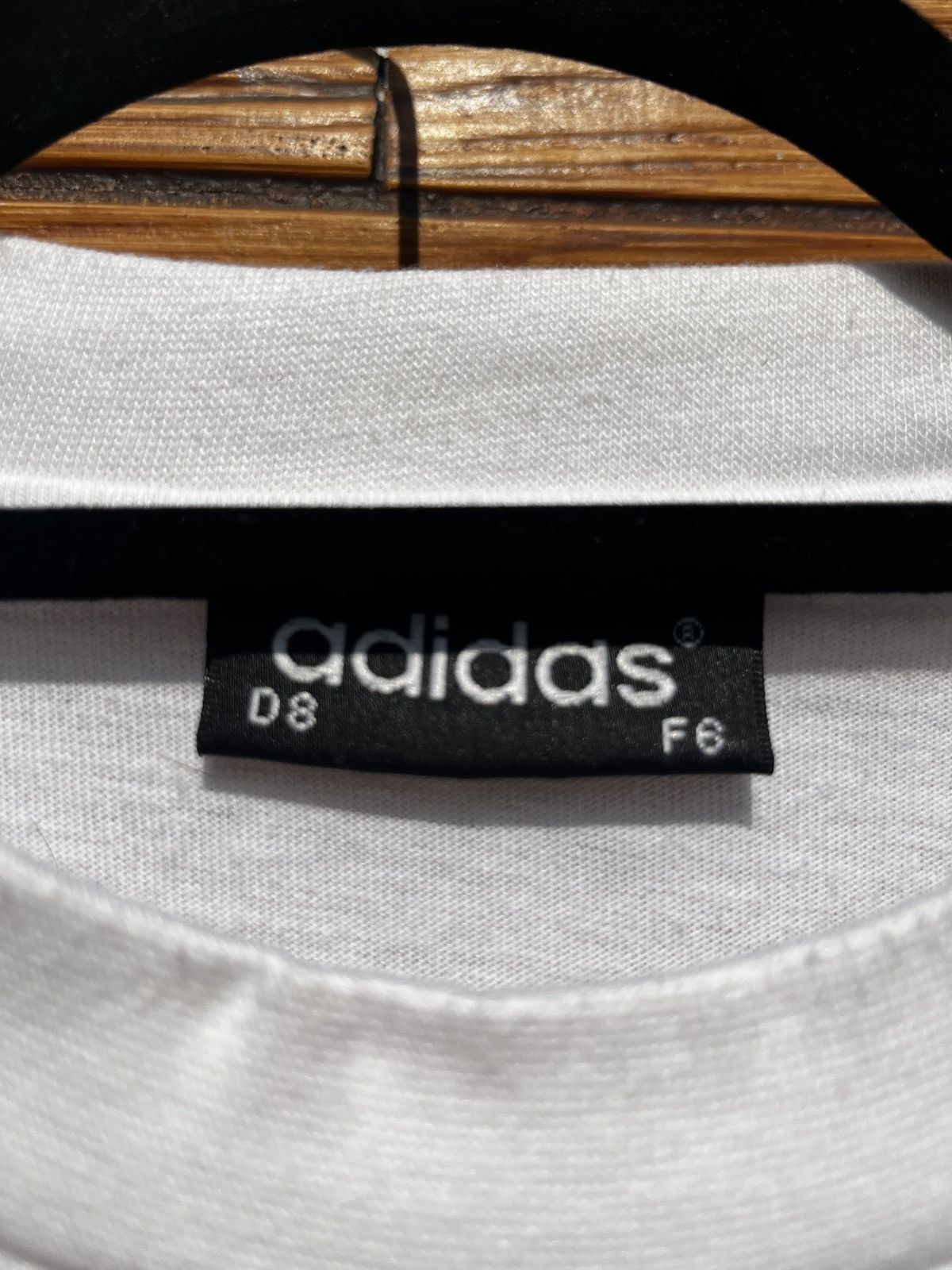 Adidas T-Shirt Adidas Retro Size US L / EU 52-54 / 3 - 12 Thumbnail