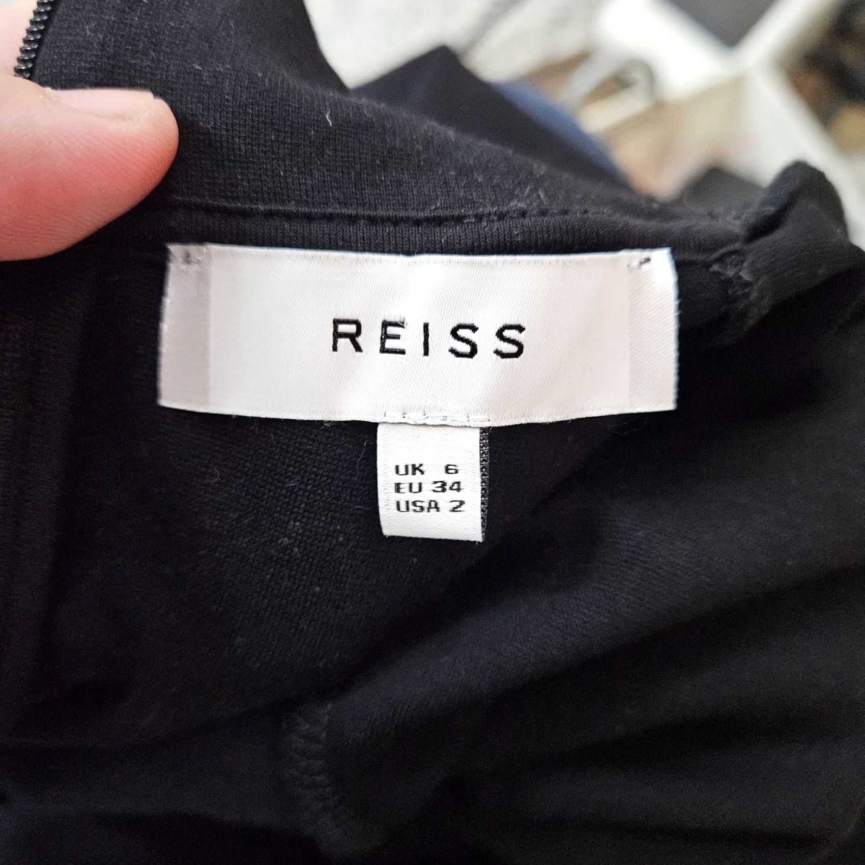 Reiss Reiss Juniors Women’s Lulu Velvet Panel Ponte Sheath Long Sleeve Dress Size 2 Navy/Black Size XS / US 0-2 / IT 36-38 - 4 Thumbnail