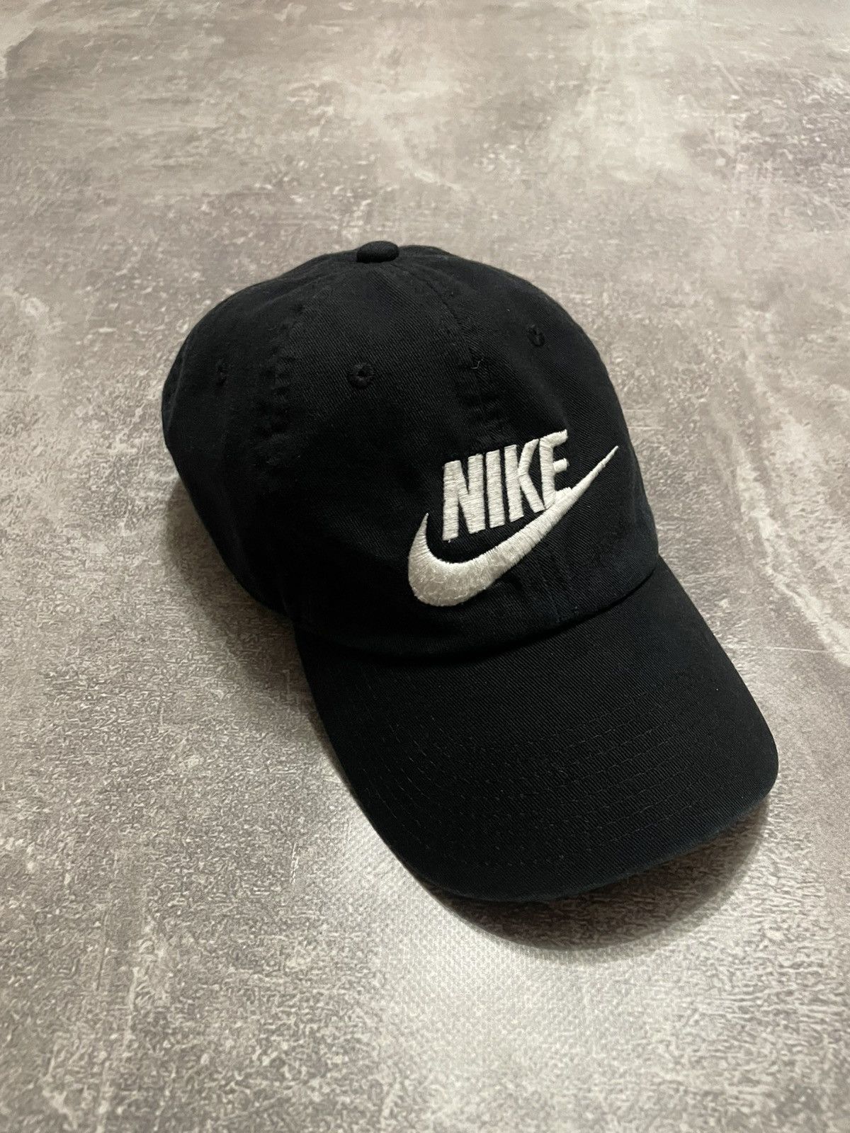 Nike × Vintage Vintage Nike Big Logo Black Cap Size ONE SIZE - 1 Thumbnail