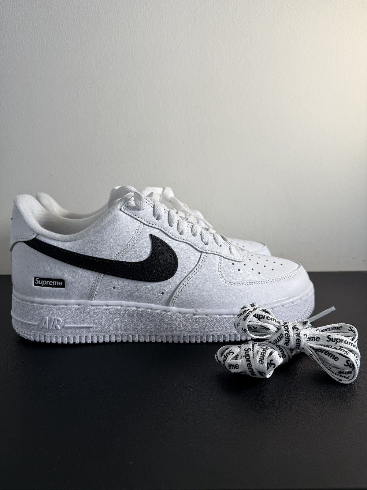 Nike × Supreme Brand New Black Supreme Nike Air Force Ones Size US 8.5 / EU 41-42 - 1 Thumbnail