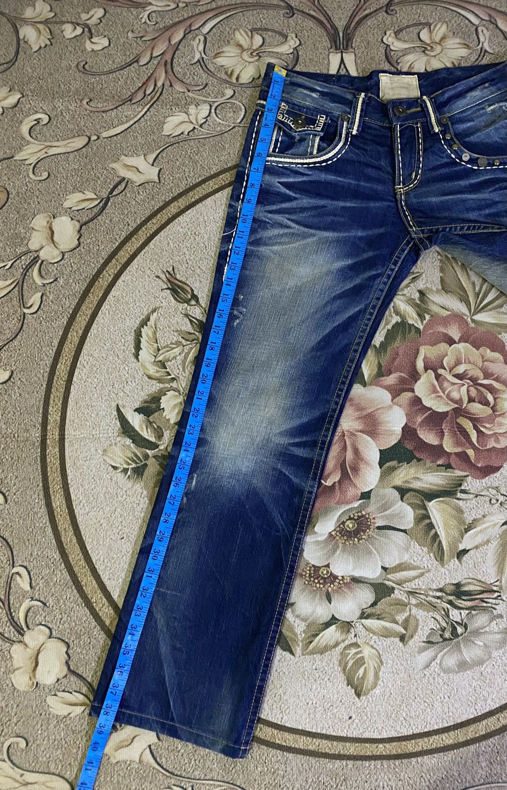 If Six Was Nine Vintage Yoshitomo Nara Lolita Distressed Denim Size US 32 / EU 48 - 21 Thumbnail