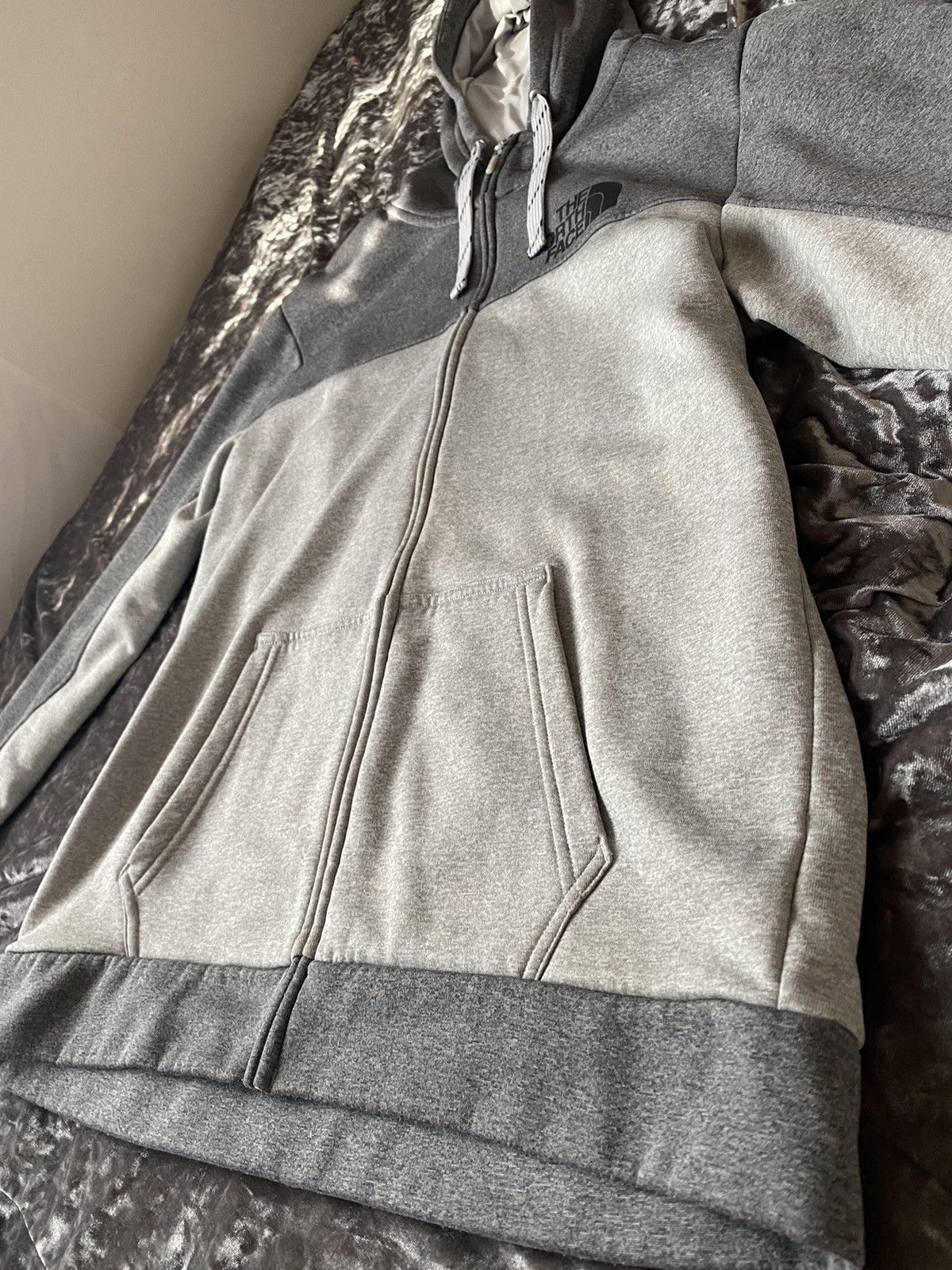 The North Face North Face Zip Up Hoodie Size US L / EU 52-54 / 3 - 3 Thumbnail