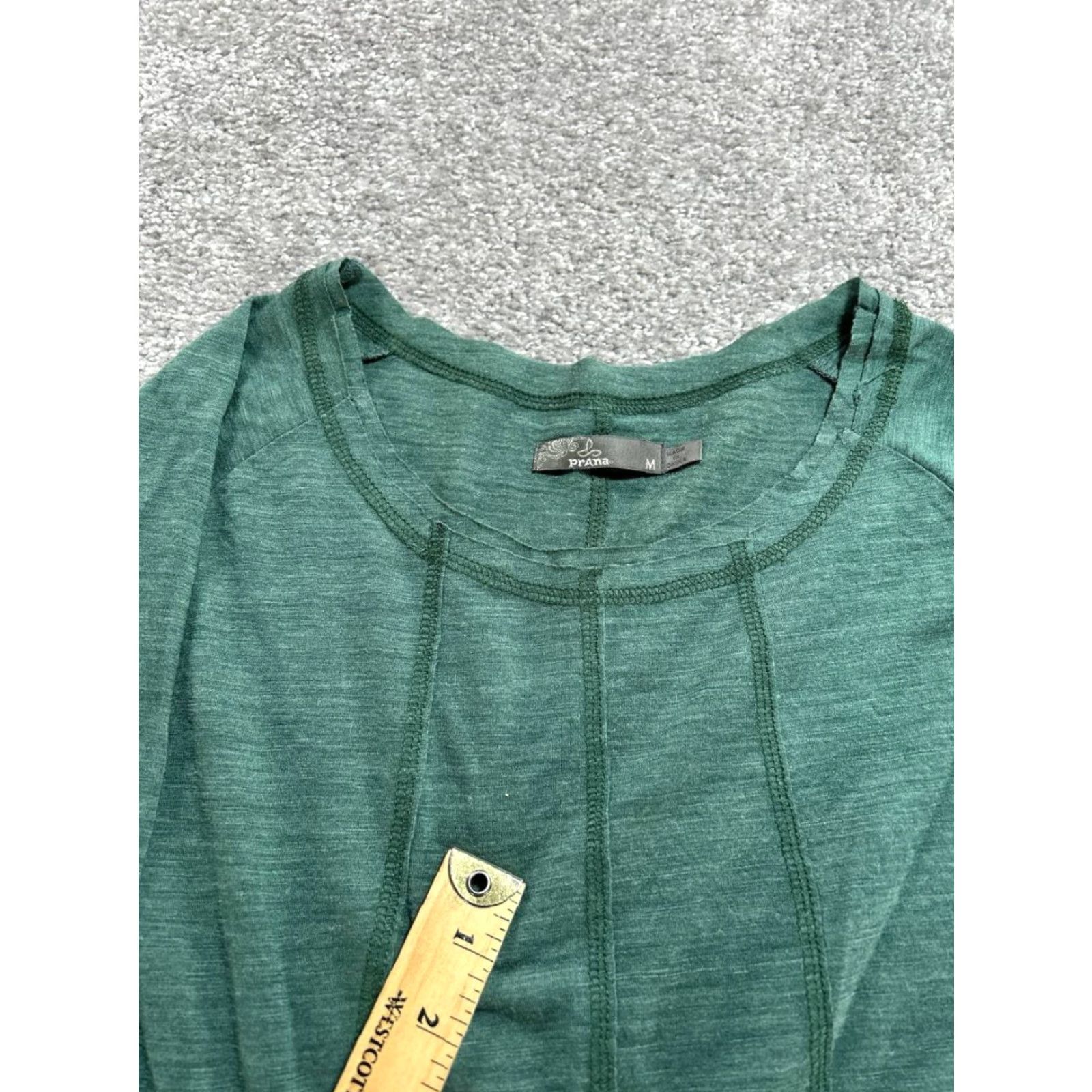 Prana prAna Chrissa Top Women Medium Green Logo Round Neck Raglan Sleeve Athletic Yoga Shirt Size M / US 6-8 / IT 42-44 - 4 Thumbnail