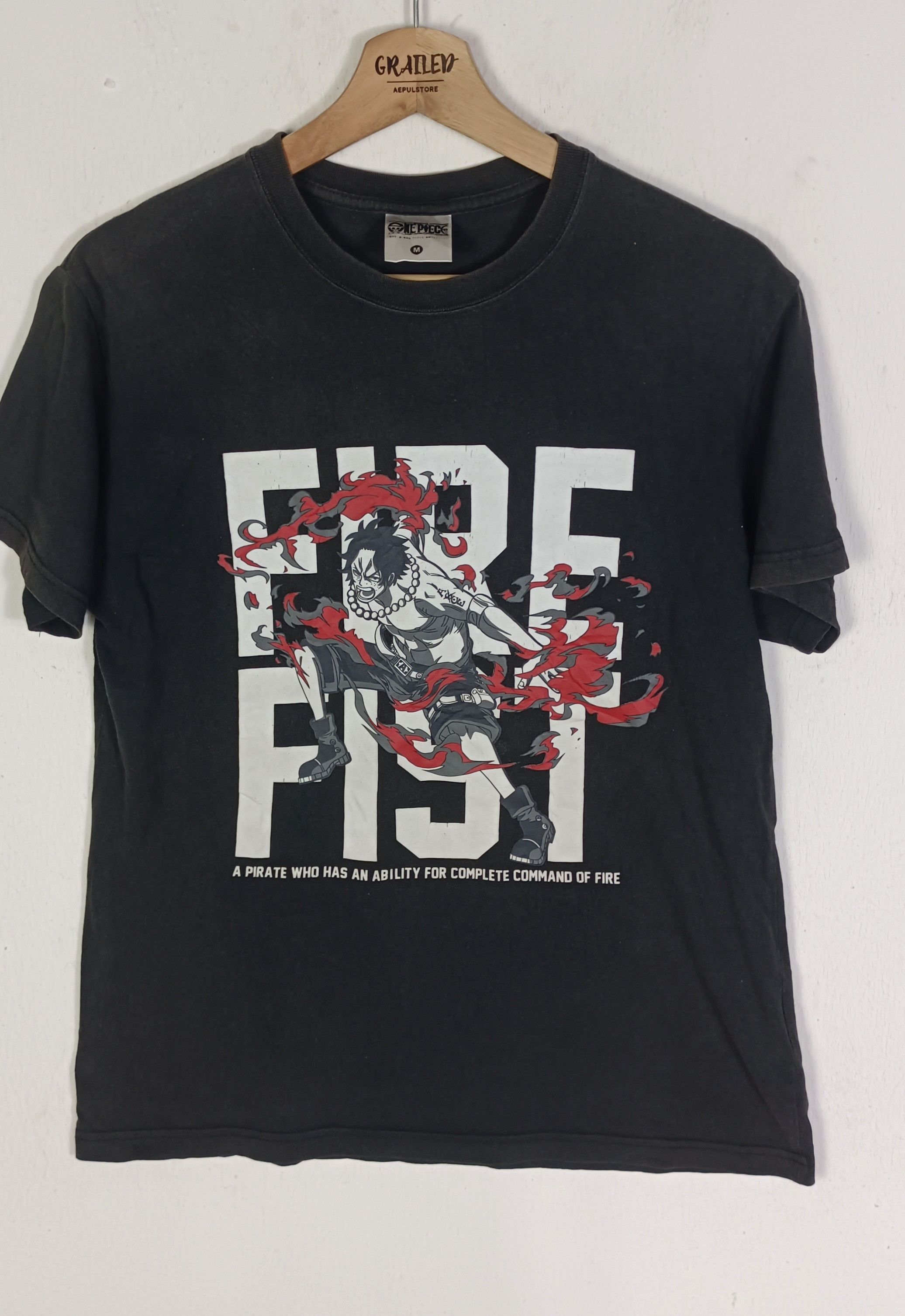Anime × Japanese Brand × One Piece Vintage One Piece " Fire Fist" Single Charachter Size US M / EU 48-50 / 2 - 3 Thumbnail