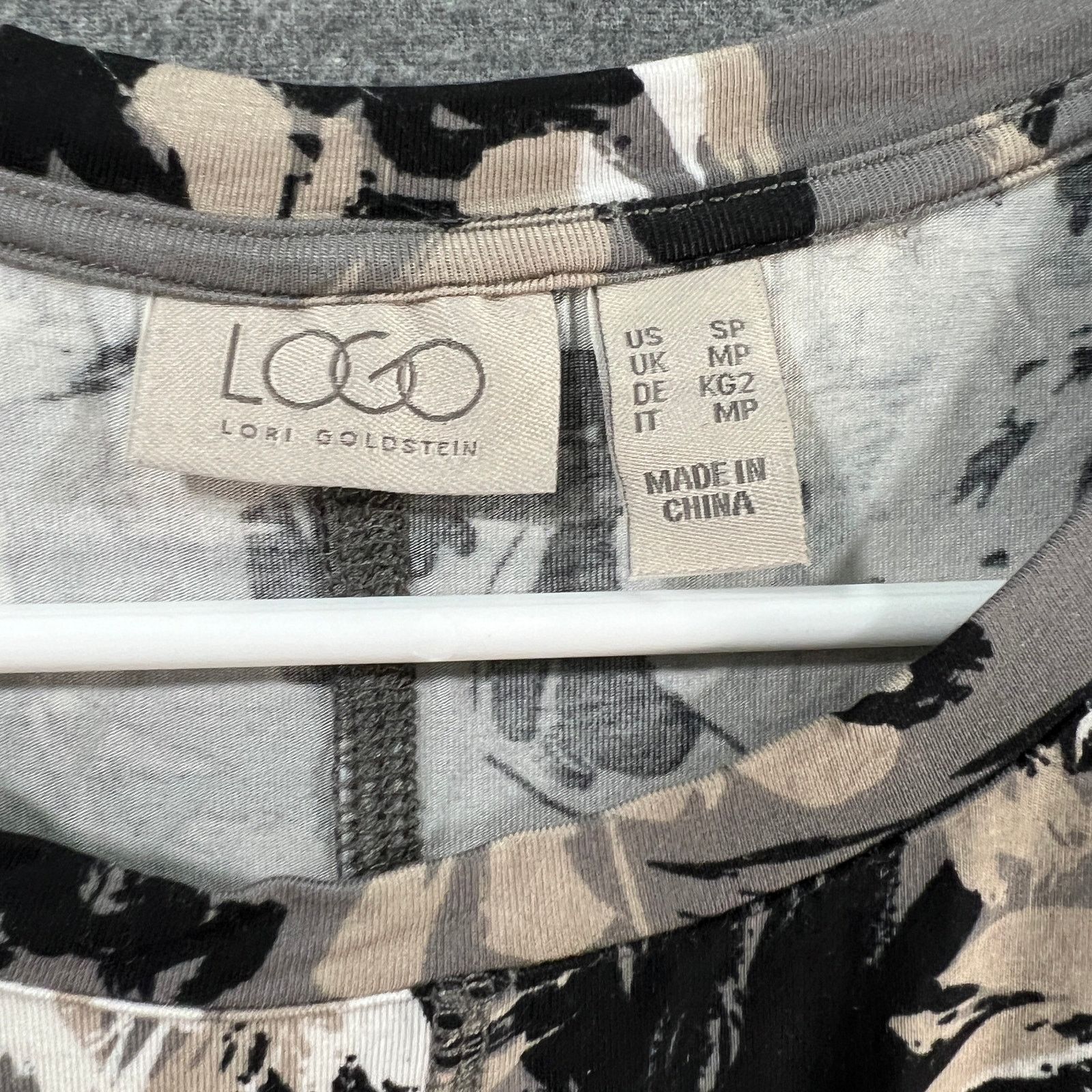 Other LOGO by Lori Goldstein Petite Rayon 230 Hi-Low Hem Dress Size S / US 4 / IT 40 - 3 Thumbnail