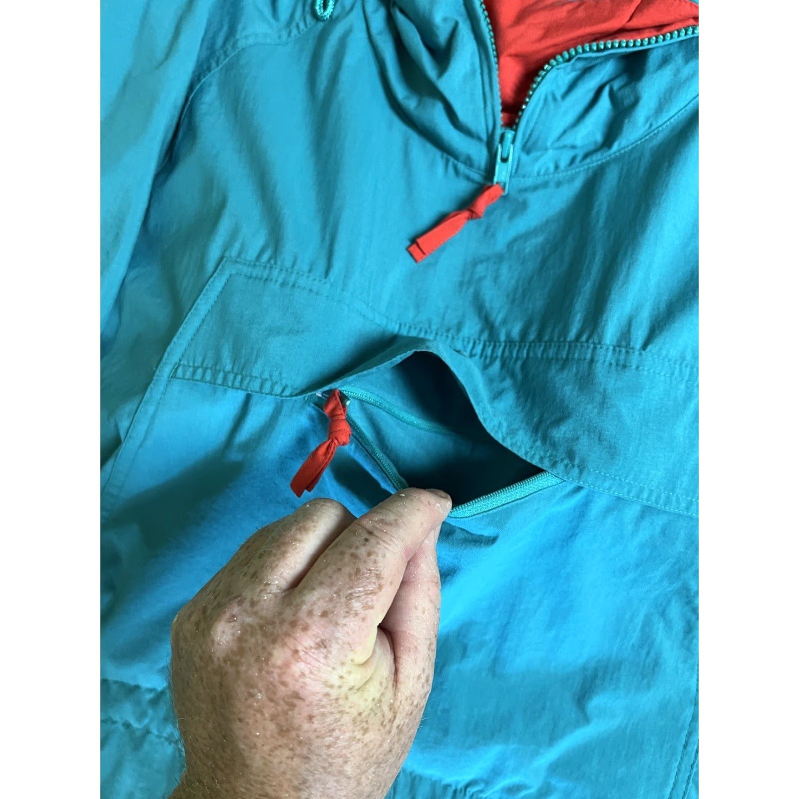 Eddie Bauer VINTAGE Eddie Bauer Mens L Green Nylon Windbreaker Jacket Hoodie 90s Pullover Windbreaker Size US L / EU 52-54 / 3 - 5 Thumbnail