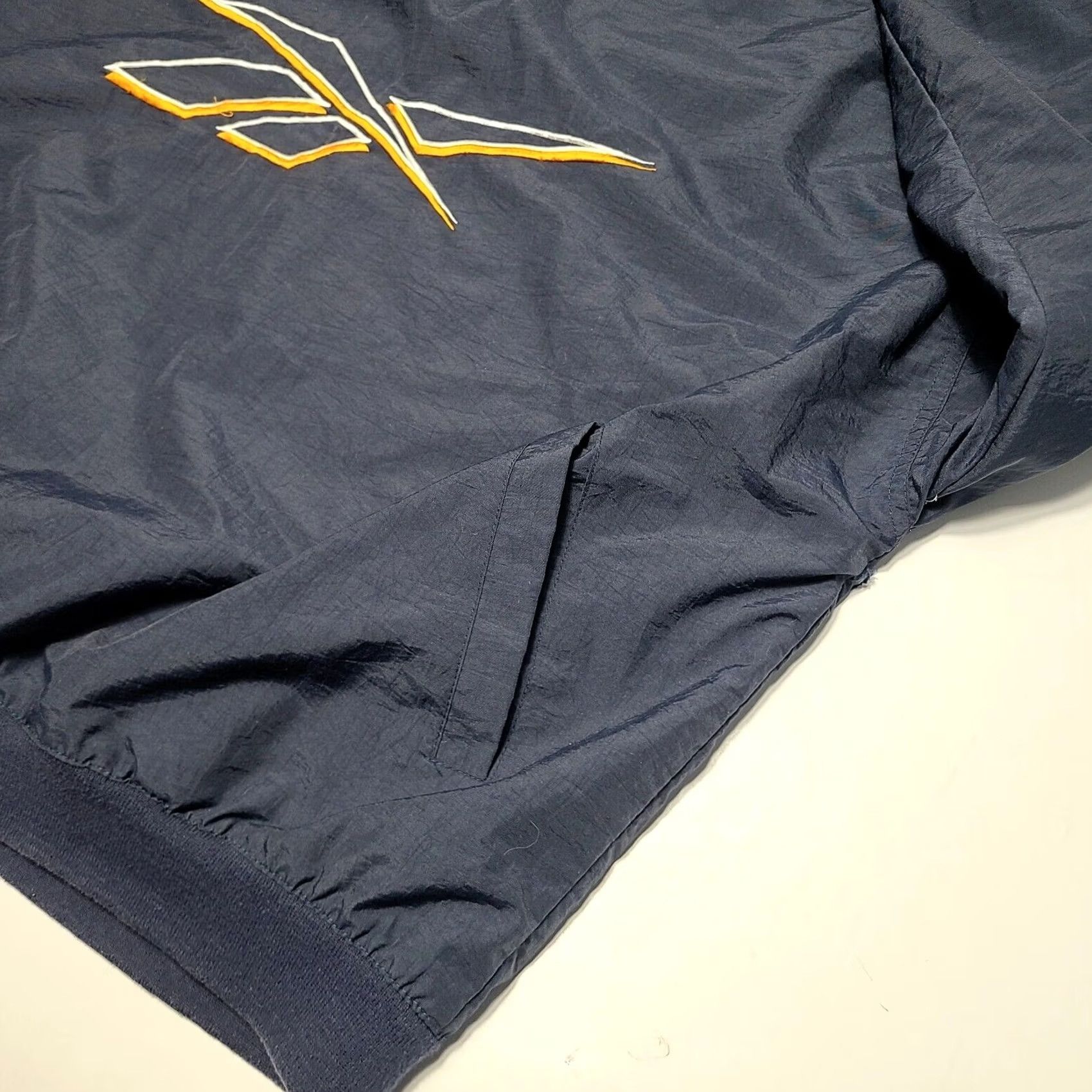 Reebok VINTAGE Reebok Windbreaker Blue 90s Men’s Size XL Pullover Logo V-Neck Jacket Size US XL / EU 56 / 4 - 5 Thumbnail
