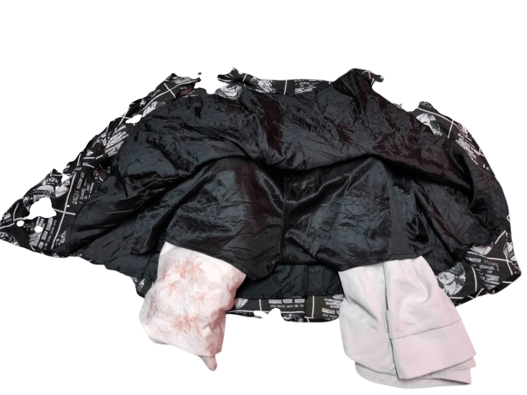Japanese Brand Rare💥 Juetie Full Print Queen Elizabeth ll Mini Skirt Size 30" / US 8 / IT 44 - 5 Thumbnail